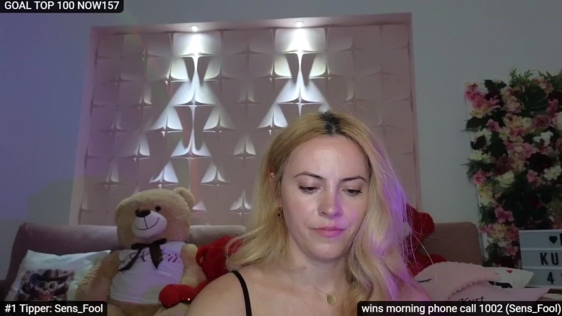 Gallery image thumbnail from Sensationowl_'s myfreecams stream on, 04/30/2026, 07:57 image 20 of 20