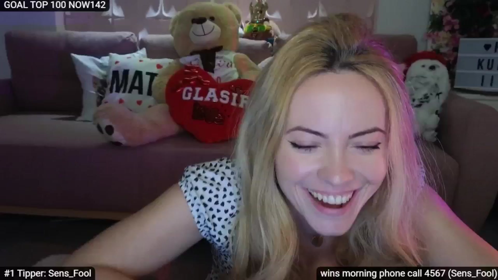 Gallery image thumbnail from Sensationowl_'s myfreecams stream on, 05/01/2026, 09:09 image 16 of 20