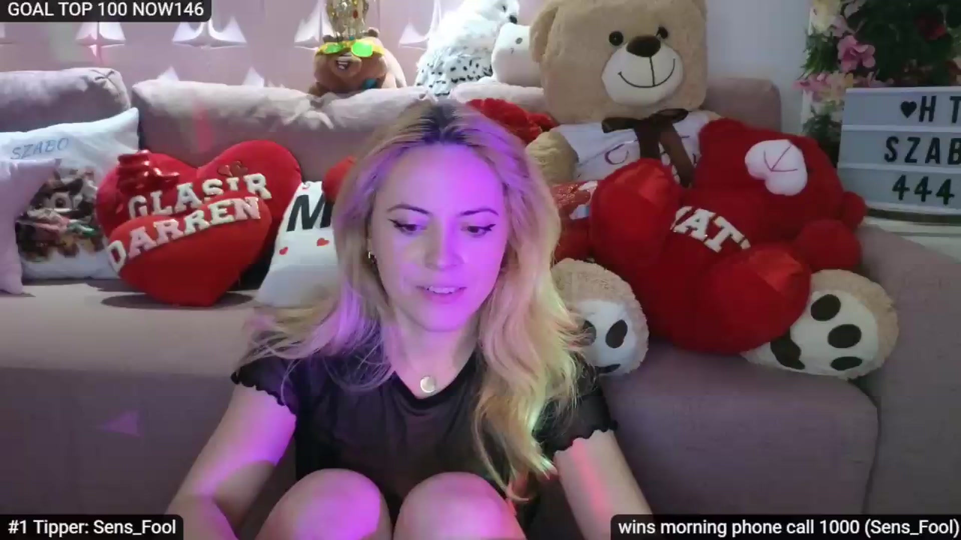 Gallery image thumbnail from Sensationowl_'s myfreecams stream on, 05/10/2026, 09:14 image 19 of 20