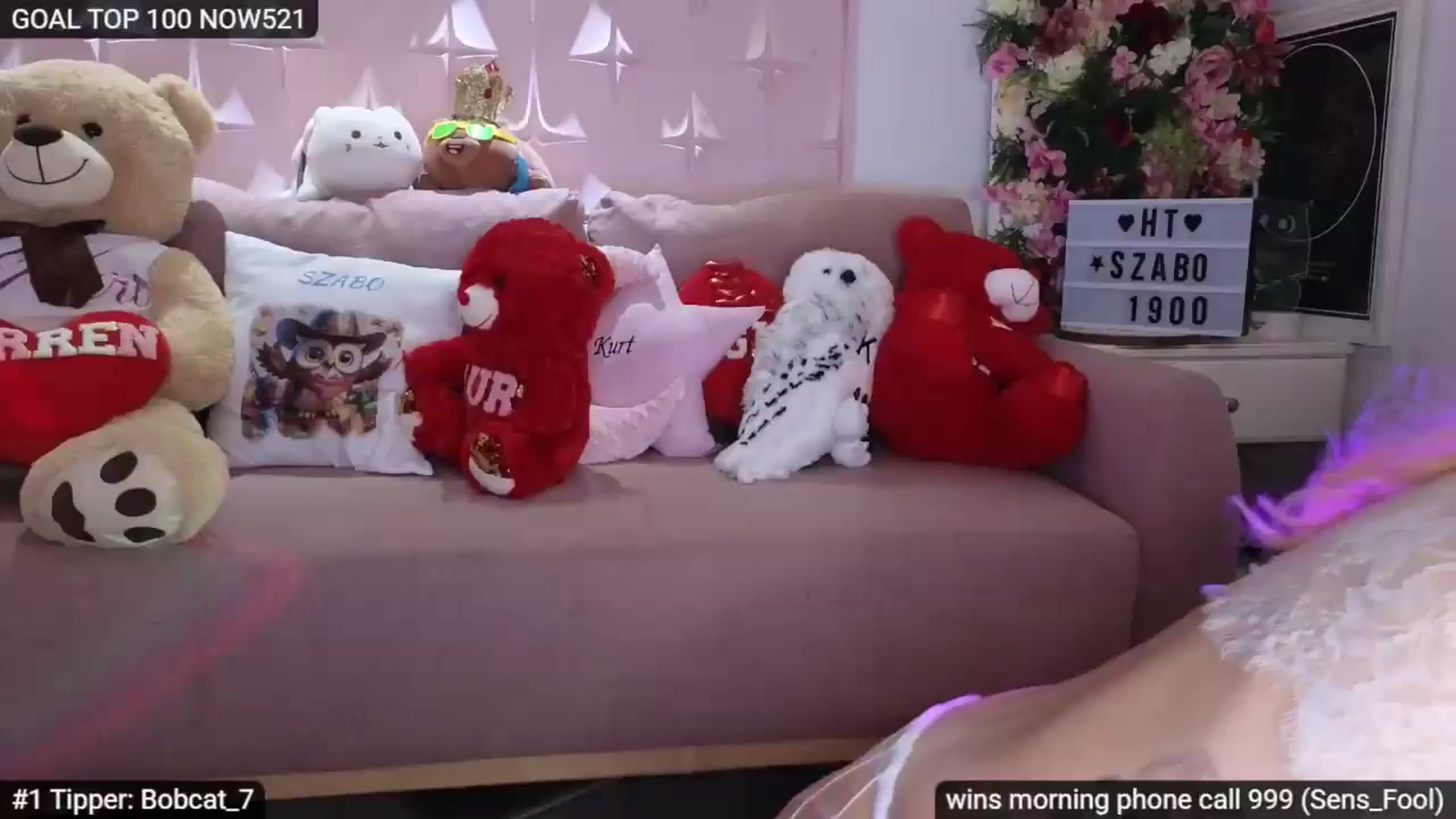 Gallery image thumbnail from Sensationowl_'s myfreecams stream on, 07/11/2026, 08:14 image 15 of 20