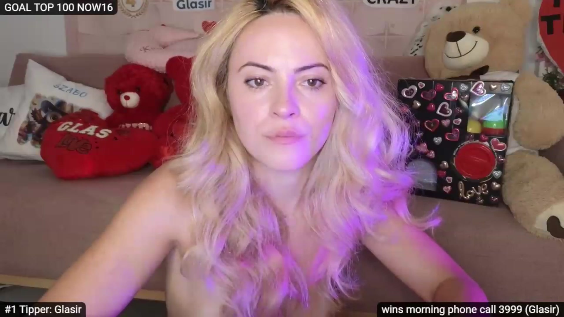 Gallery image thumbnail from Sensationowl_'s myfreecams stream on, 08/23/2026, 08:45 image 16 of 20