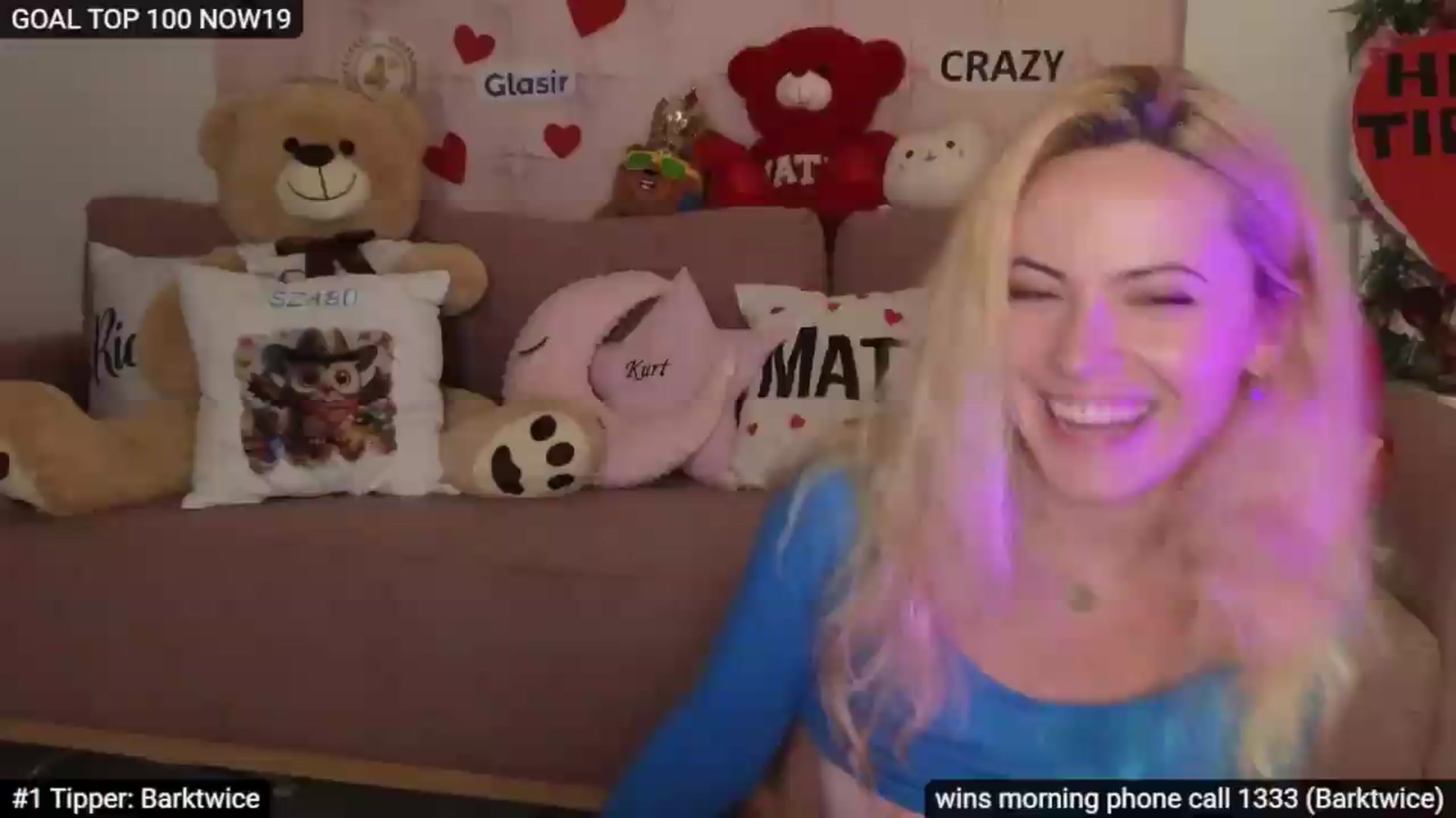 Gallery image thumbnail from Sensationowl_'s myfreecams stream on, 08/28/2026, 07:51 image 17 of 20