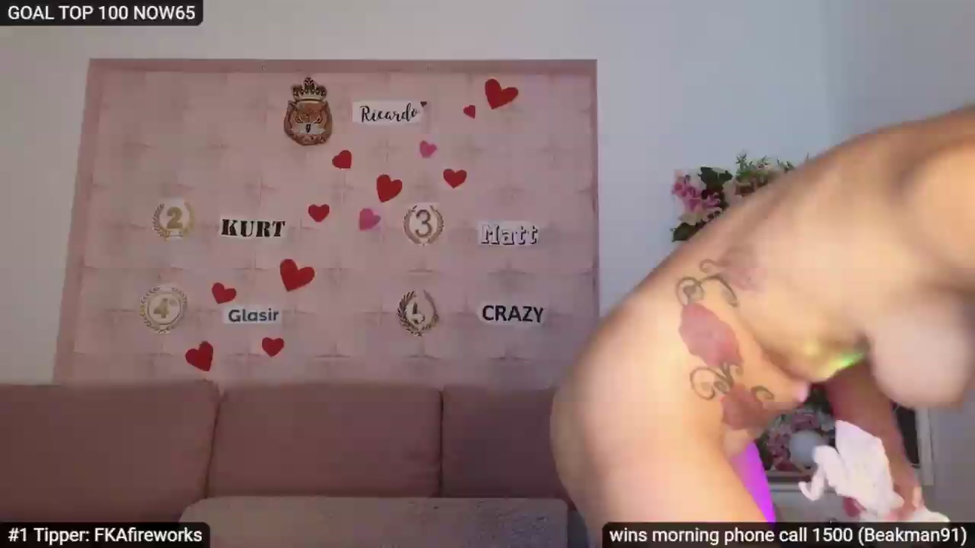 Gallery image thumbnail from Sensationowl_'s myfreecams stream on, 09/01/2026, 08:31 image 15 of 20