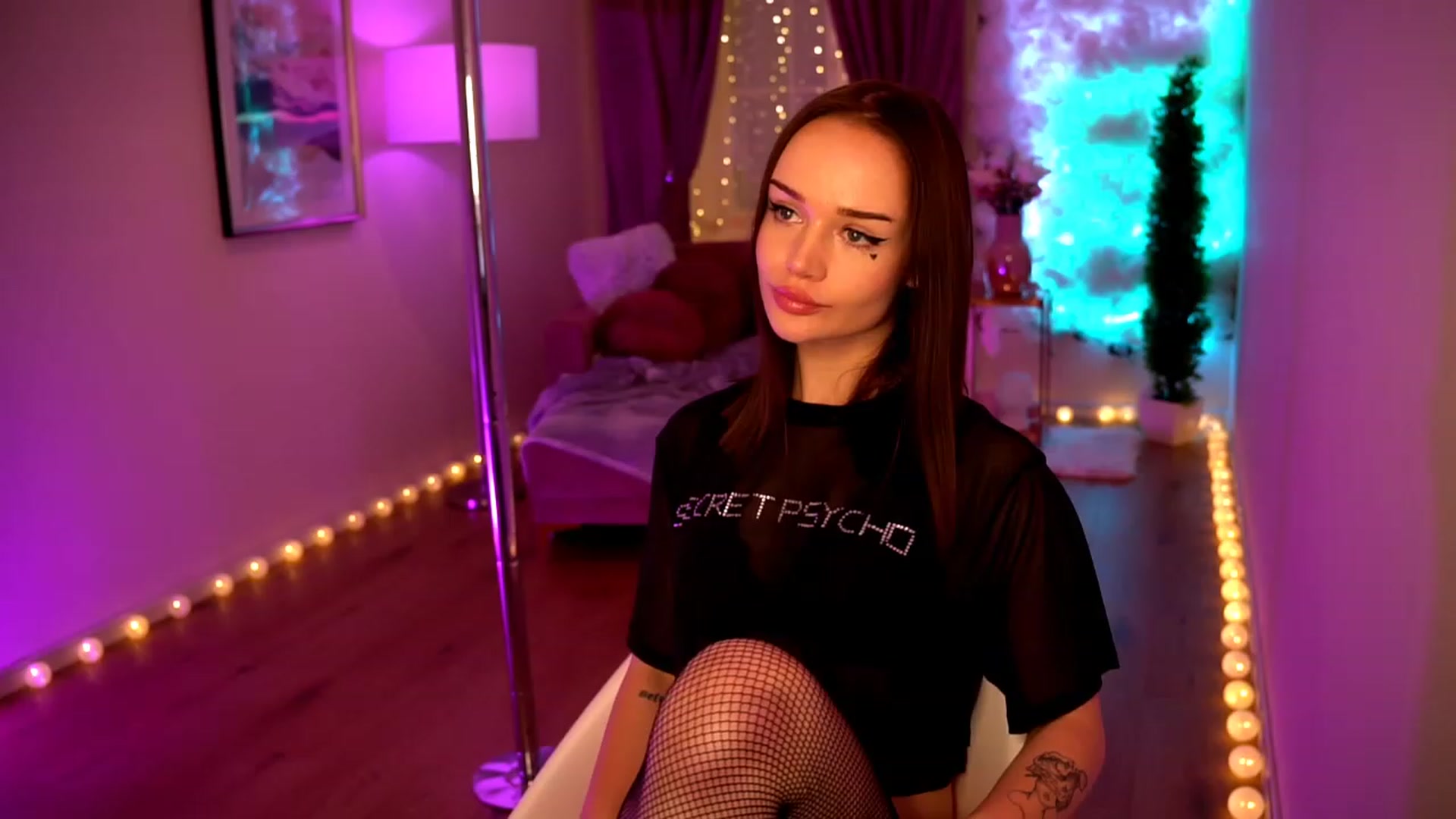 Gallery image thumbnail from Sensei_Jade's myfreecams stream on, 05/30/2023, 15:02 image 1 of 20