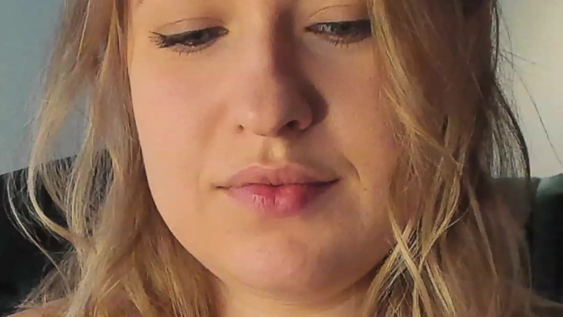Gallery image thumbnail from SensualAdict's myfreecams stream on, 11/17/2022, 12:23 image 8 of 20