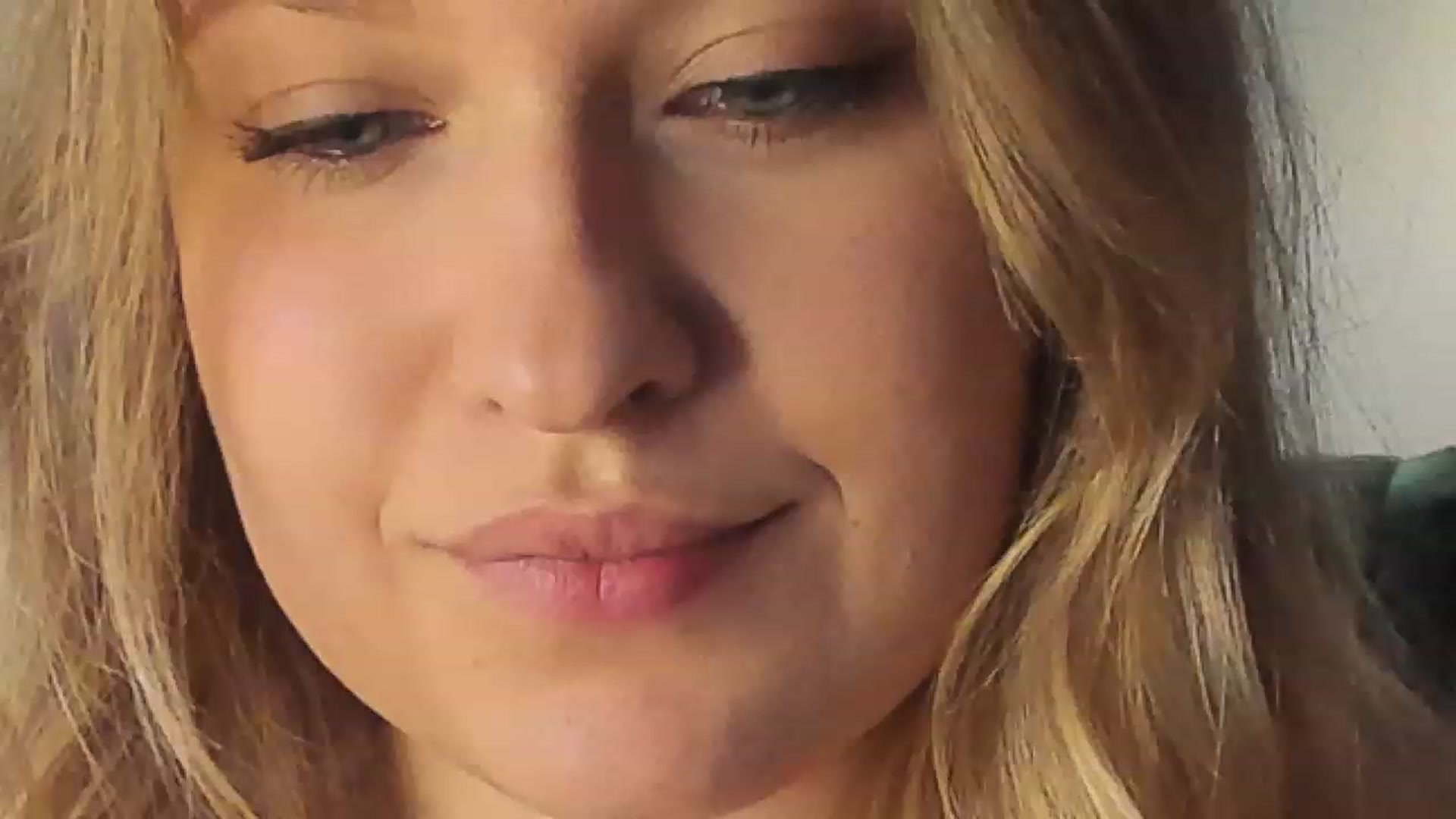 Gallery image thumbnail from SensualAdict's myfreecams stream on, 11/17/2022, 12:23 image 4 of 20