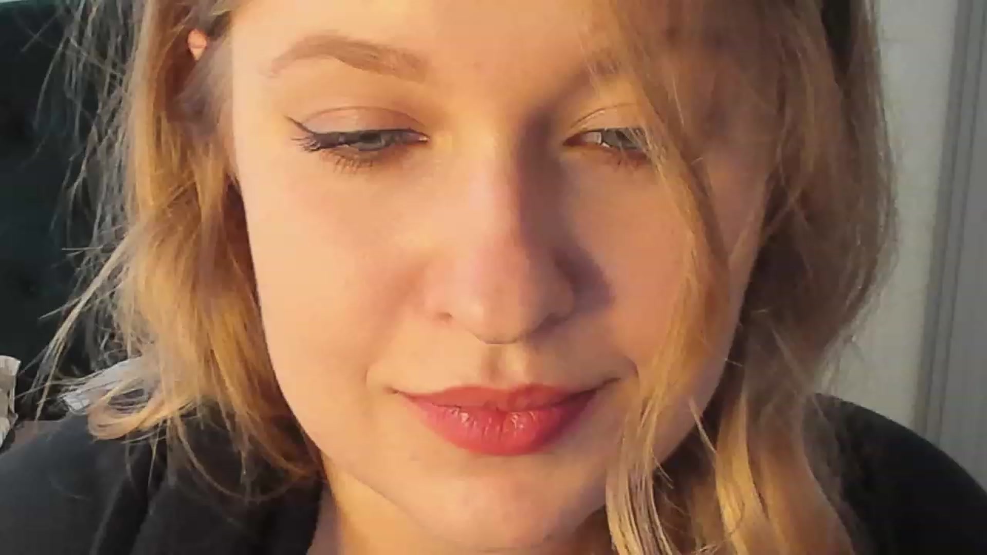 Gallery image thumbnail from SensualAdict's myfreecams stream on, 11/18/2022, 08:06 image 12 of 20