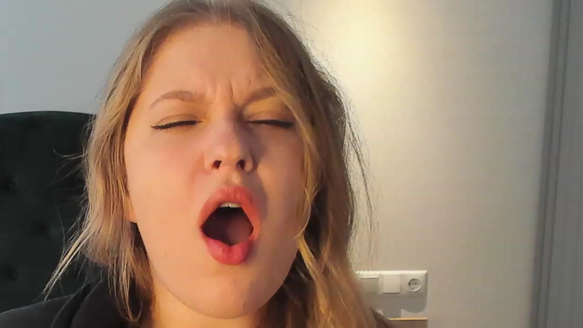 Gallery image thumbnail from SensualAdict's myfreecams stream on, 11/18/2022, 08:06 image 2 of 20