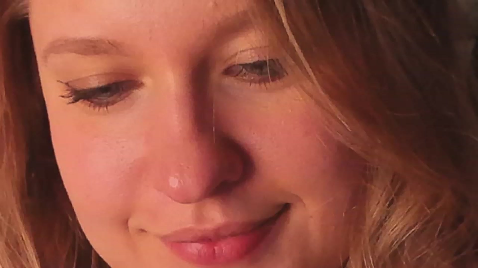 Gallery image thumbnail from SensualAdict's myfreecams stream on, 11/19/2022, 17:06 image 12 of 20
