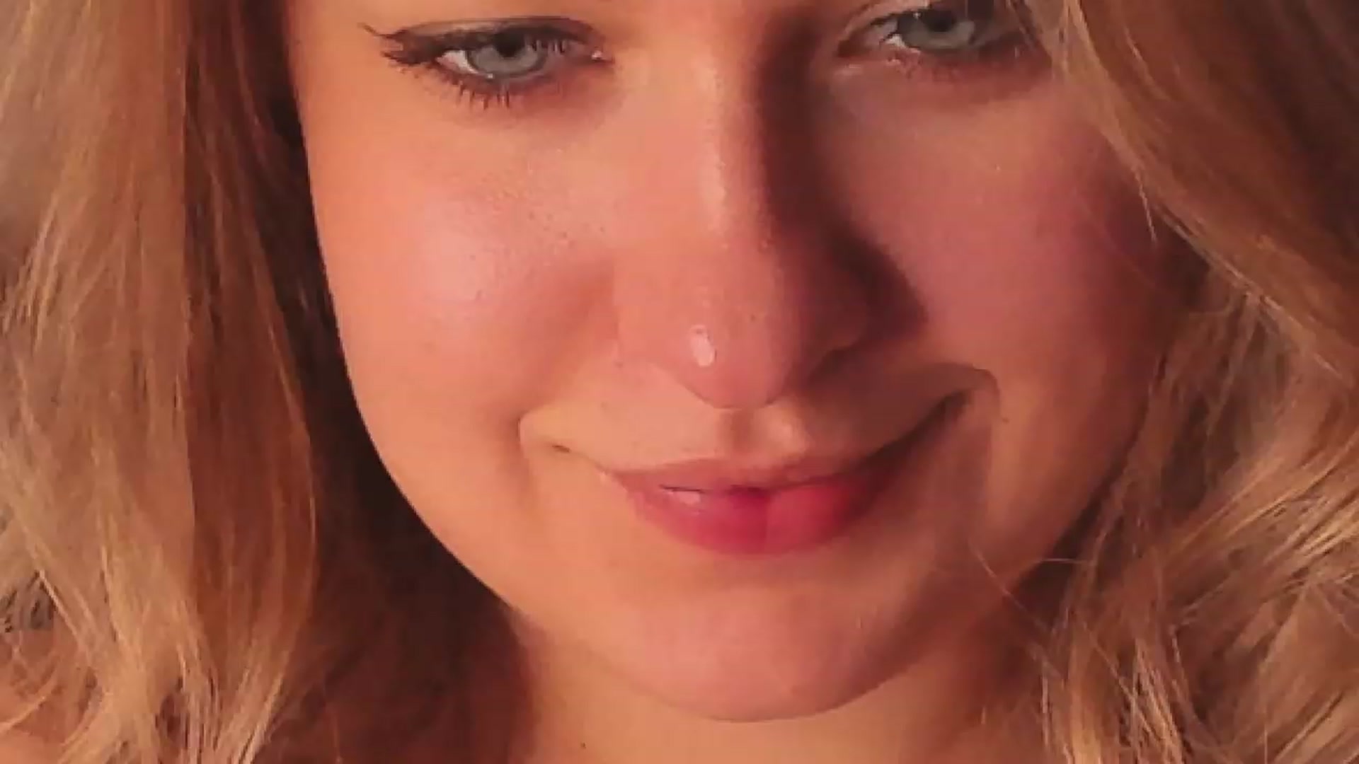 Gallery image thumbnail from SensualAdict's myfreecams stream on, 11/19/2022, 17:06 image 2 of 20