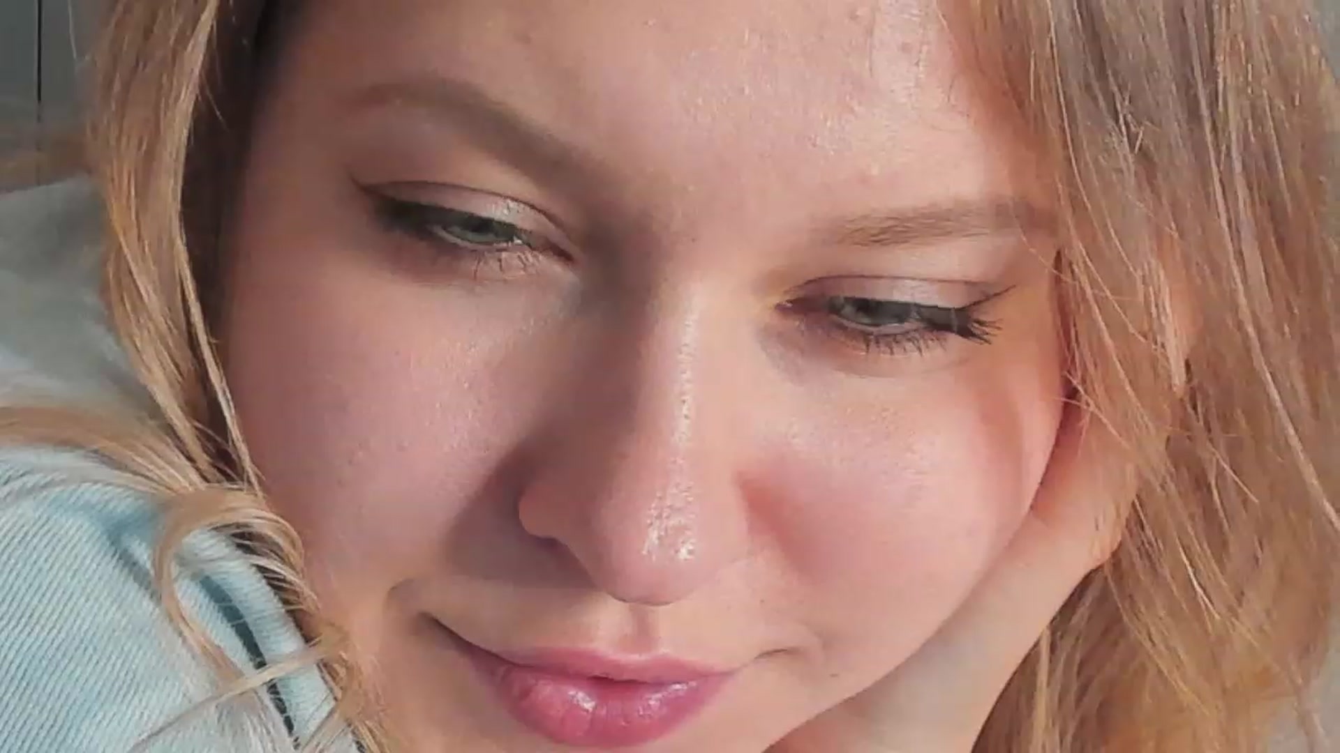 Gallery image thumbnail from SensualAdict's myfreecams stream on, 11/23/2022, 17:07 image 14 of 20