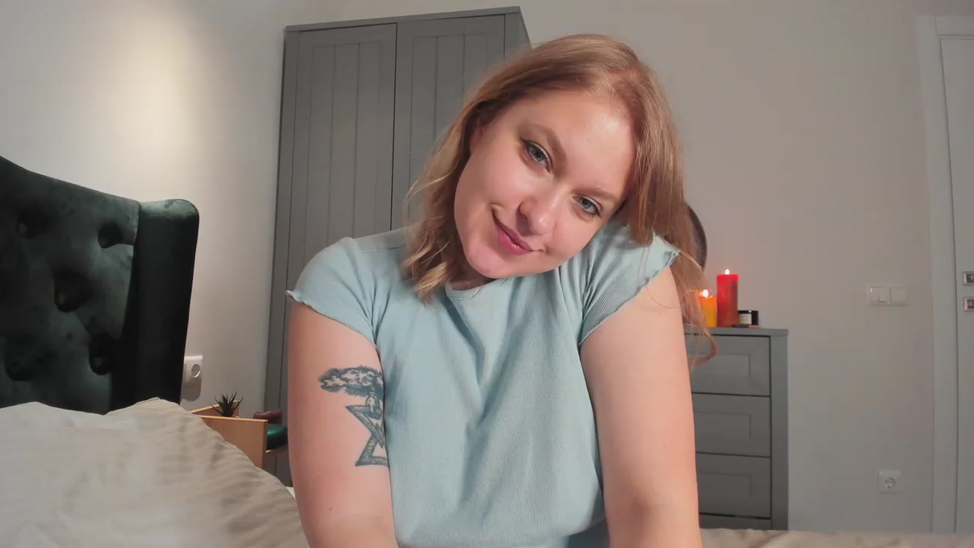 Gallery image thumbnail from SensualAdict's myfreecams stream on, 11/23/2022, 17:57 image 6 of 20