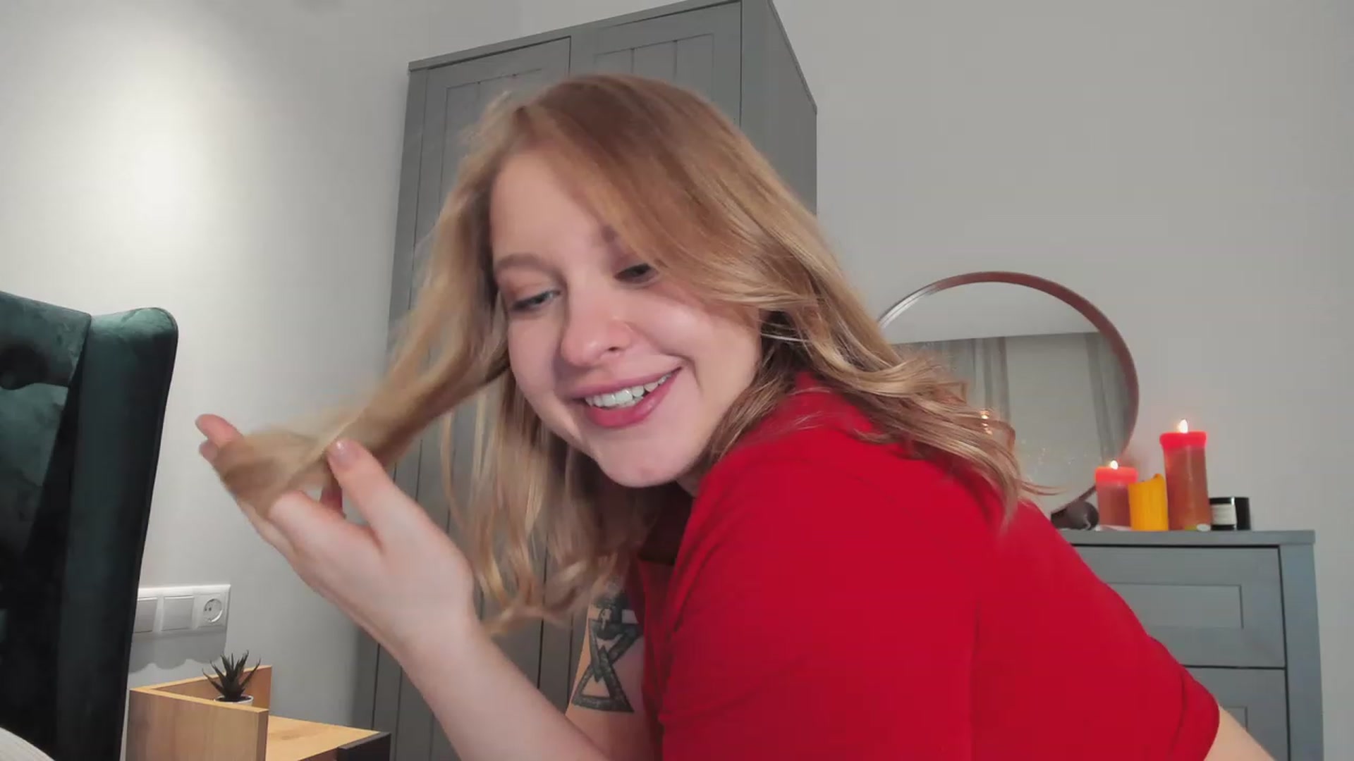 Gallery image thumbnail from SensualAdict's myfreecams stream on, 11/24/2022, 18:54 image 2 of 20