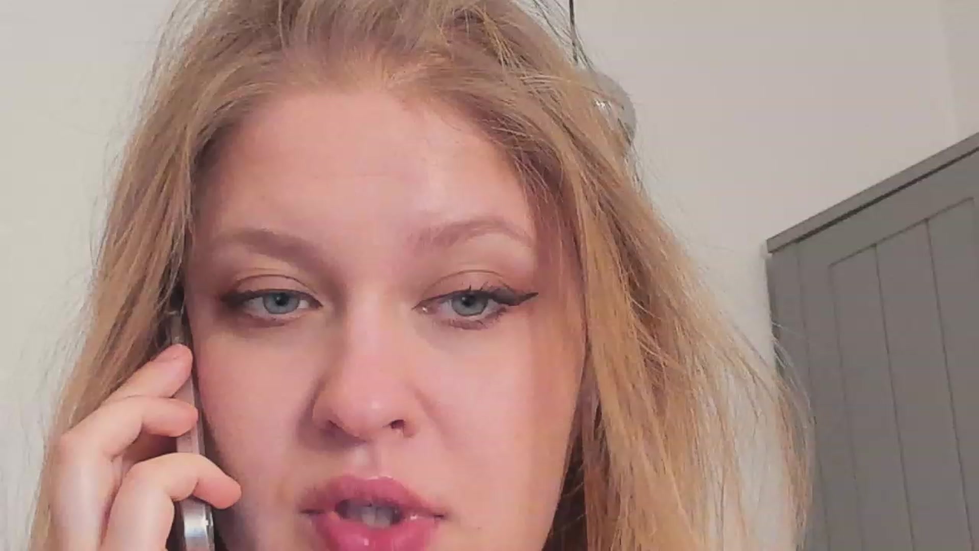 Gallery image thumbnail from SensualAdict's myfreecams stream on, 11/25/2022, 15:15 image 19 of 20