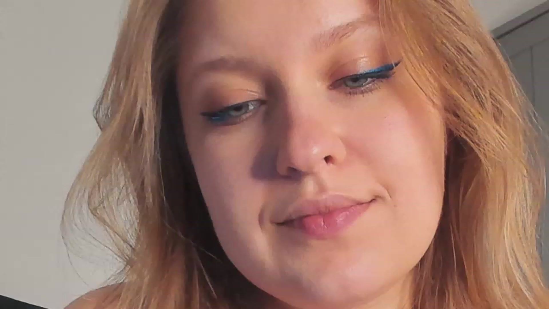 Gallery image thumbnail from SensualAdict's myfreecams stream on, 12/09/2022, 18:32 image 8 of 20