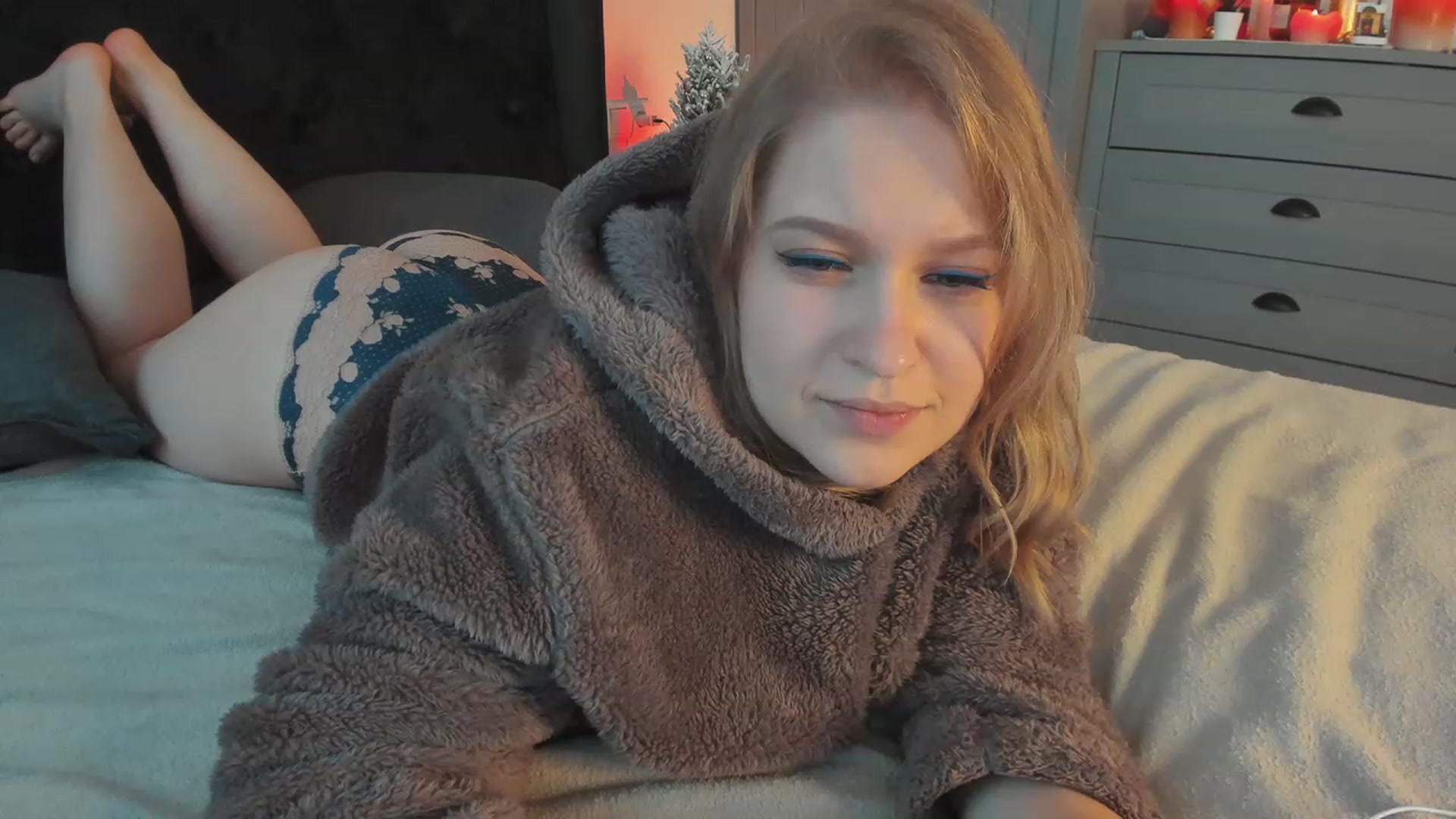 Gallery image thumbnail from SensualAdict's myfreecams stream on, 12/10/2022, 12:48 image 9 of 20