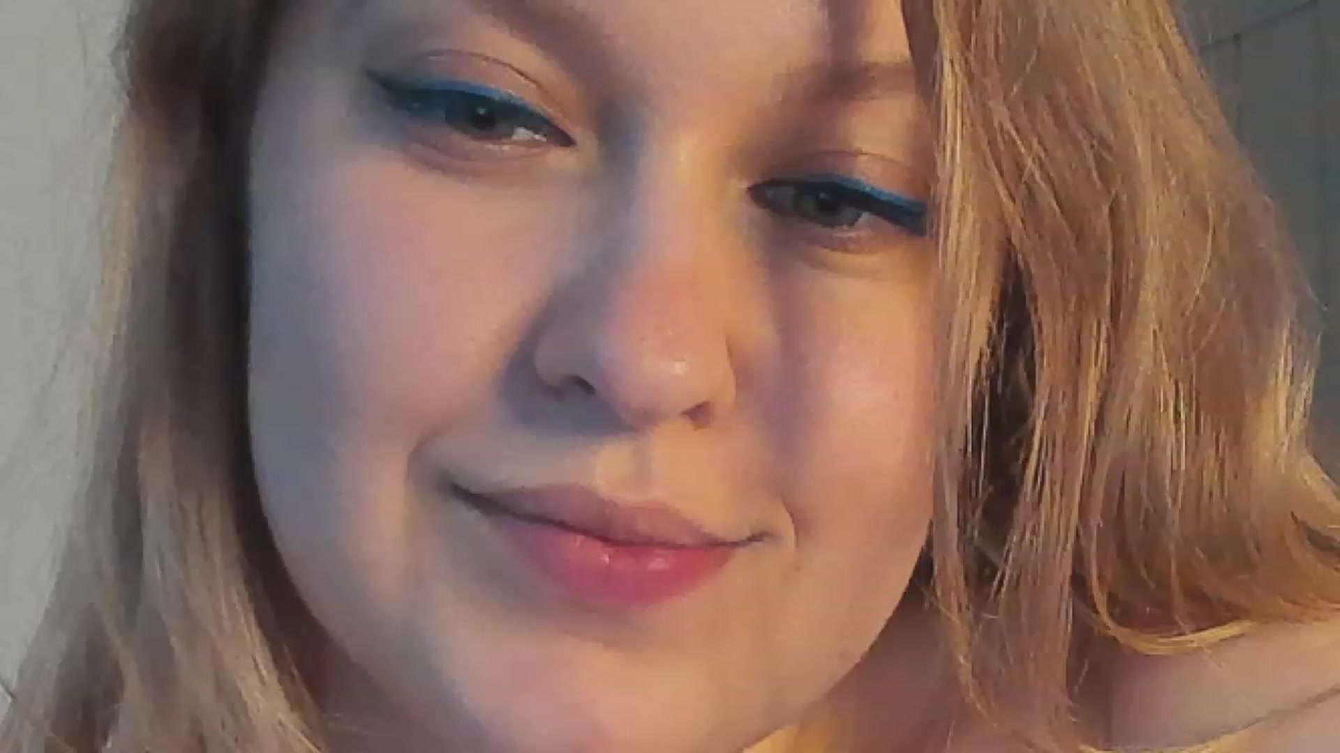 Gallery image thumbnail from SensualAdict's myfreecams stream on, 12/10/2022, 13:09 image 12 of 20