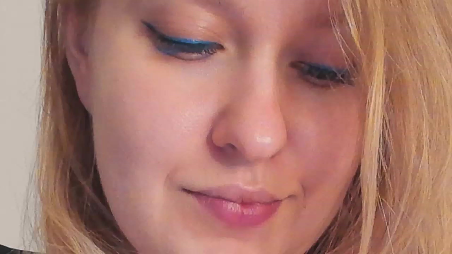 Gallery image thumbnail from SensualAdict's myfreecams stream on, 12/10/2022, 19:16 image 10 of 20