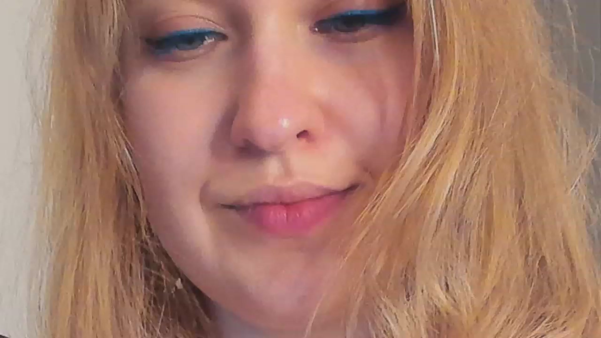 Gallery image thumbnail from SensualAdict's myfreecams stream on, 12/10/2022, 19:16 image 11 of 20