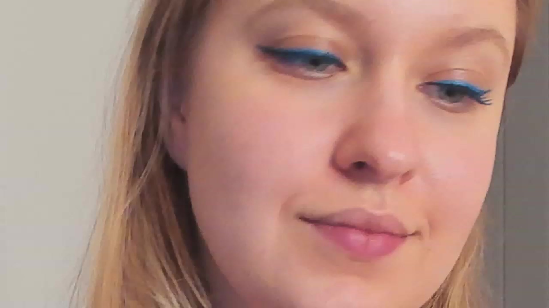 Gallery image thumbnail from SensualAdict's myfreecams stream on, 12/10/2022, 19:16 image 15 of 20