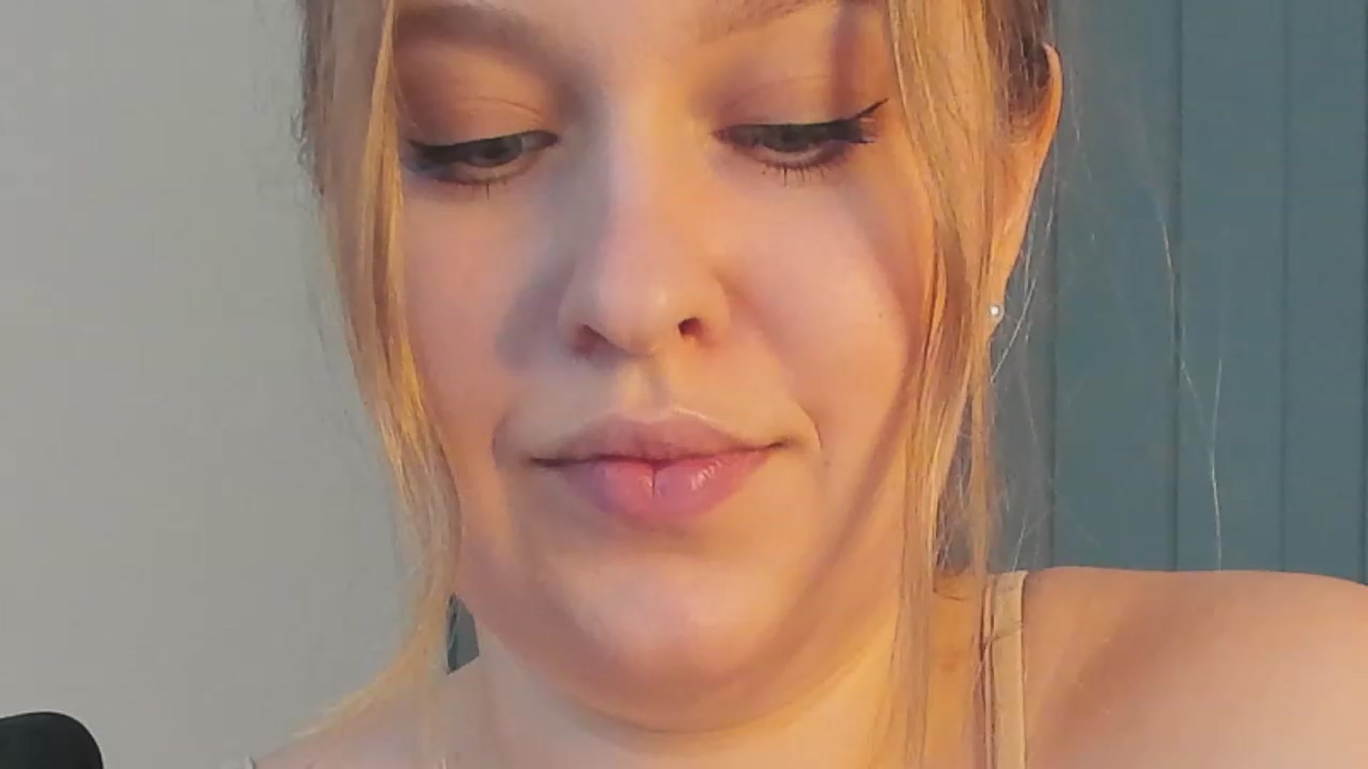 Gallery image thumbnail from SensualAdict's myfreecams stream on, 12/11/2022, 10:24 image 10 of 20