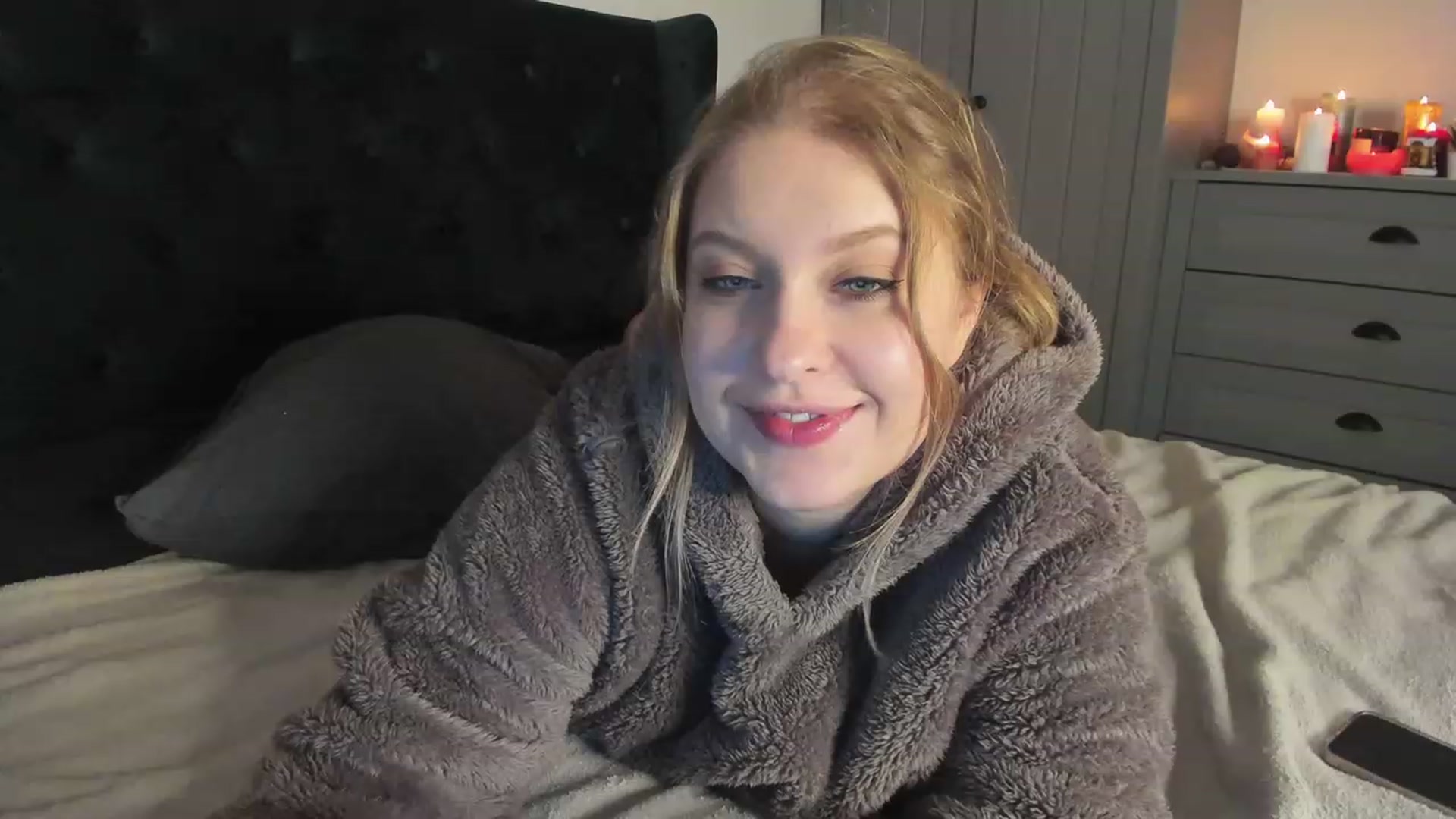 Gallery image thumbnail from SensualAdict's myfreecams stream on, 12/16/2022, 14:58 image 10 of 20