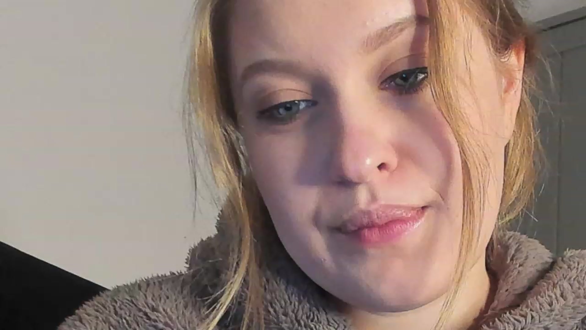 Gallery image thumbnail from SensualAdict's myfreecams stream on, 12/16/2022, 14:58 image 4 of 20