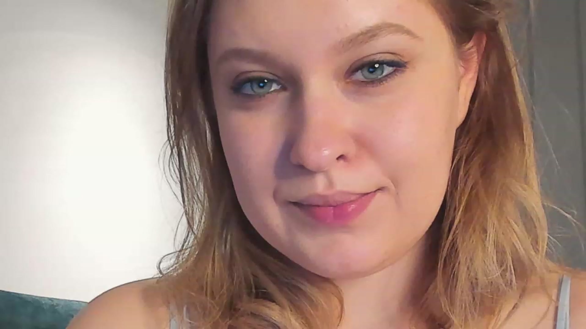 Gallery image thumbnail from SensualAdict's myfreecams stream on, 12/18/2022, 18:38 image 3 of 20