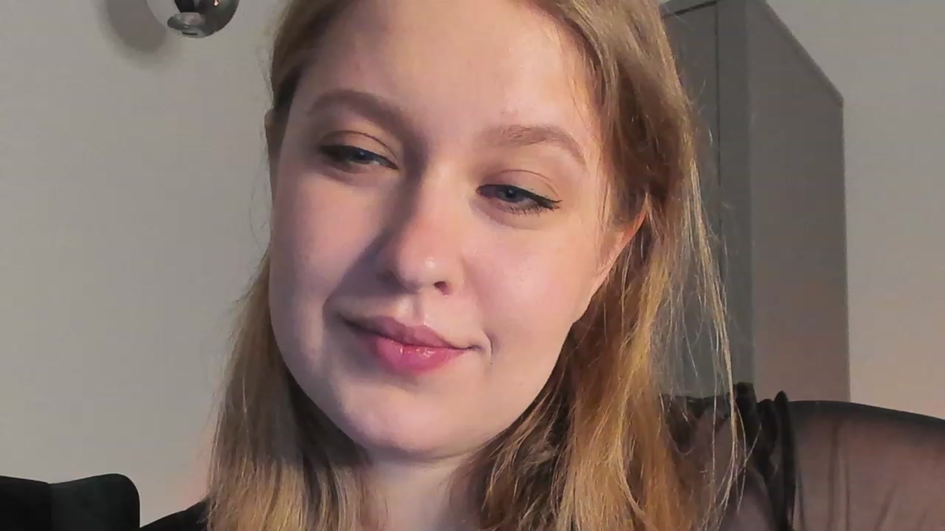 Gallery image thumbnail from SensualAdict's myfreecams stream on, 12/20/2022, 14:43 image 10 of 20