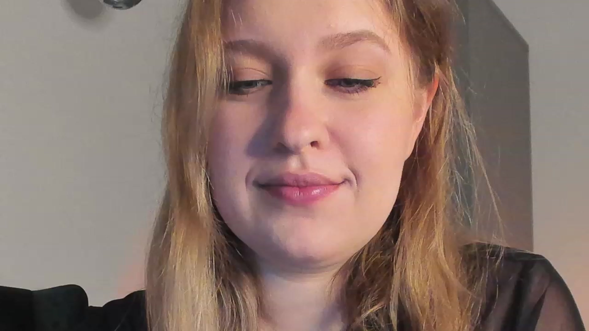 Gallery image thumbnail from SensualAdict's myfreecams stream on, 12/20/2022, 14:43 image 8 of 20