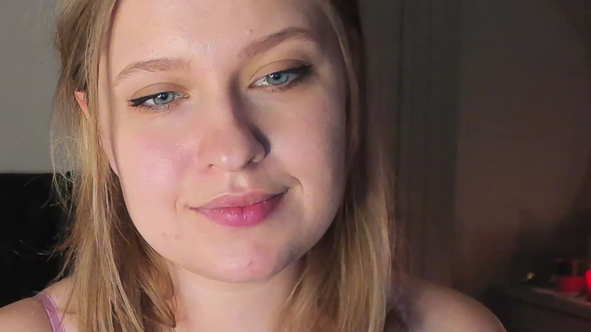 Gallery image thumbnail from SensualAdict's myfreecams stream on, 12/21/2022, 16:59 image 19 of 20