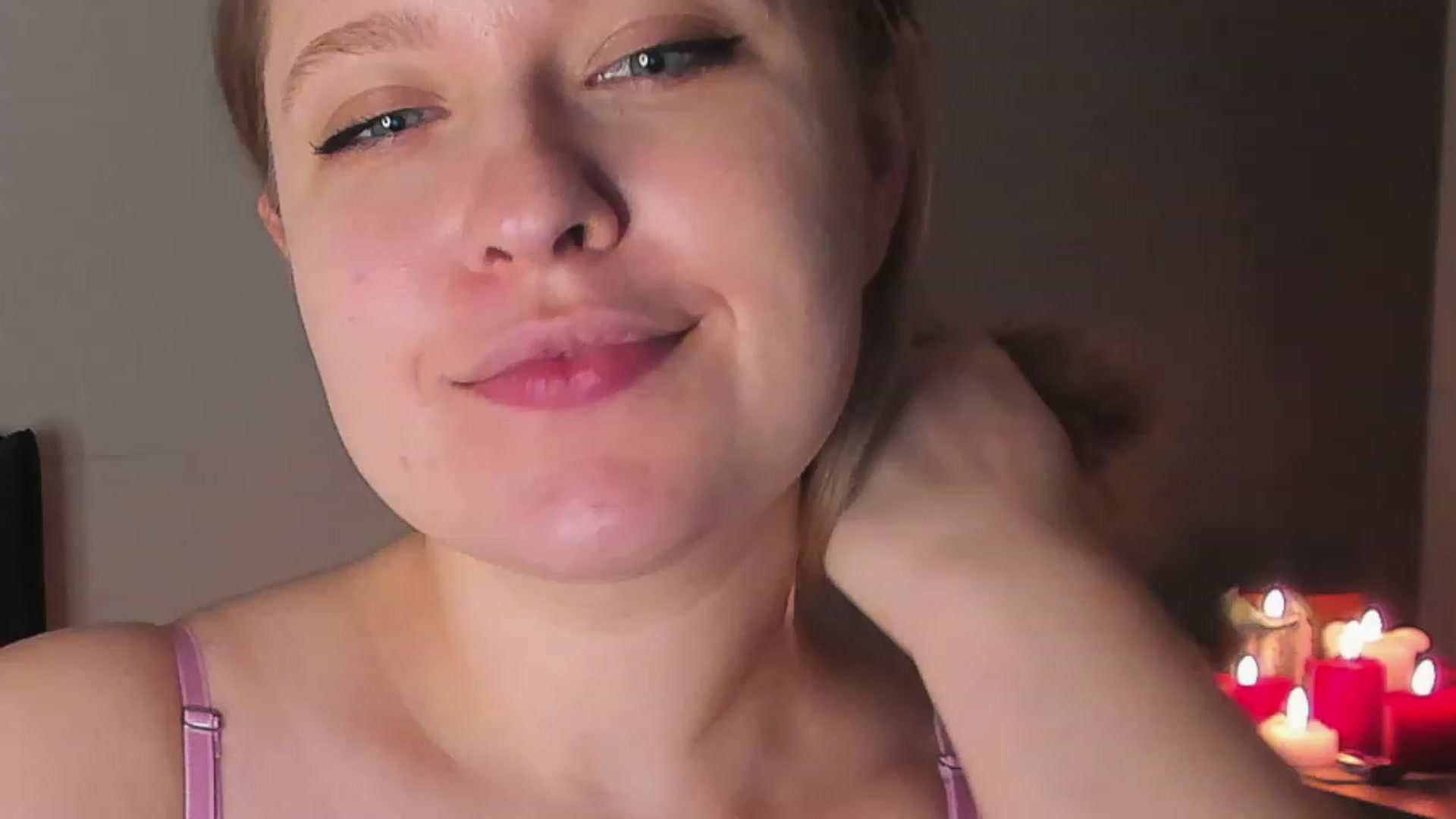 Gallery image thumbnail from SensualAdict's myfreecams stream on, 12/21/2022, 18:54 image 5 of 20
