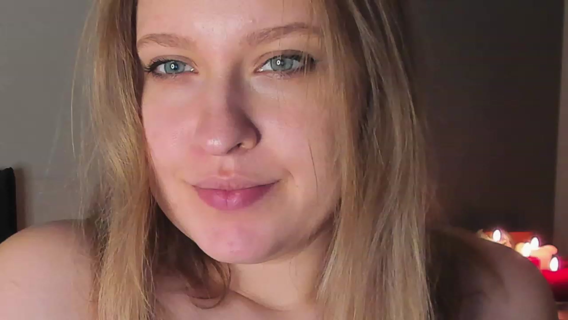 Gallery image thumbnail from SensualAdict's myfreecams stream on, 12/21/2022, 18:54 image 1 of 20