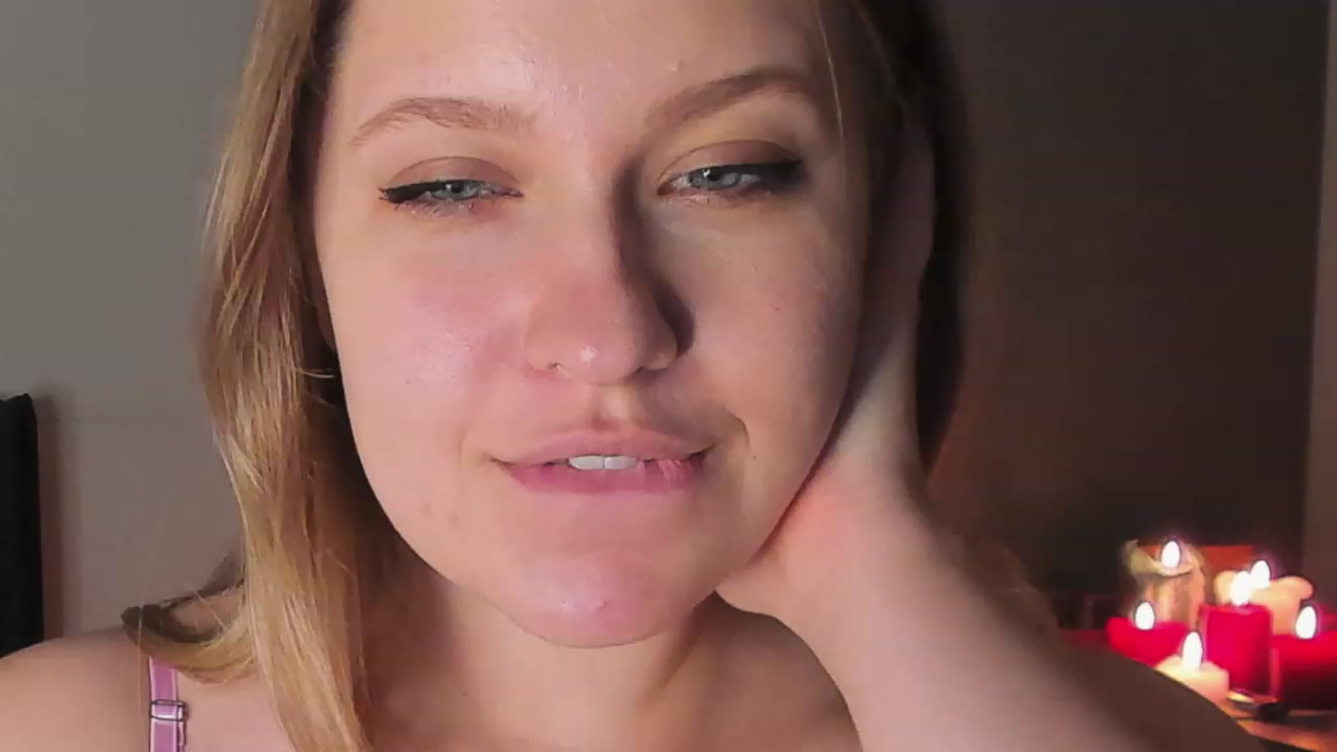Gallery image thumbnail from SensualAdict's myfreecams stream on, 12/21/2022, 18:54 image 8 of 20