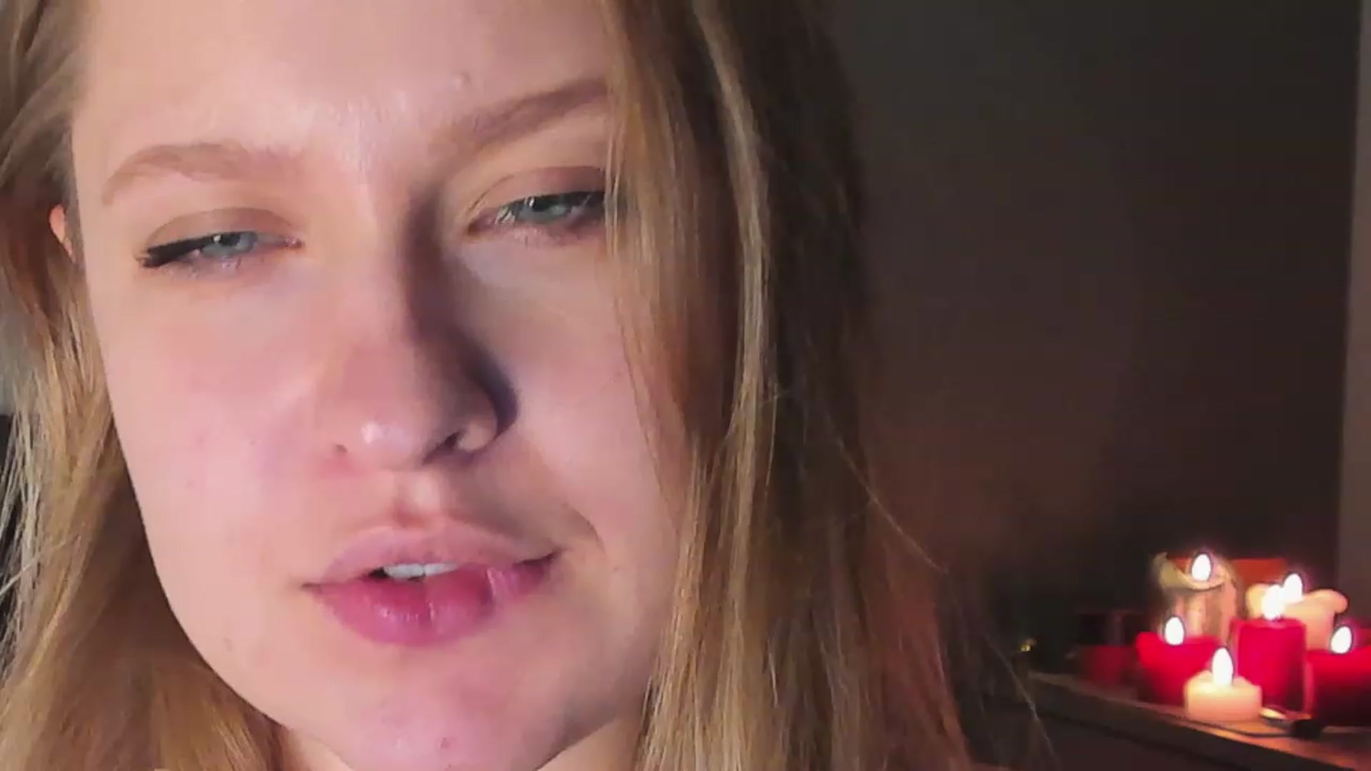 Gallery image thumbnail from SensualAdict's myfreecams stream on, 12/21/2022, 18:54 image 14 of 20