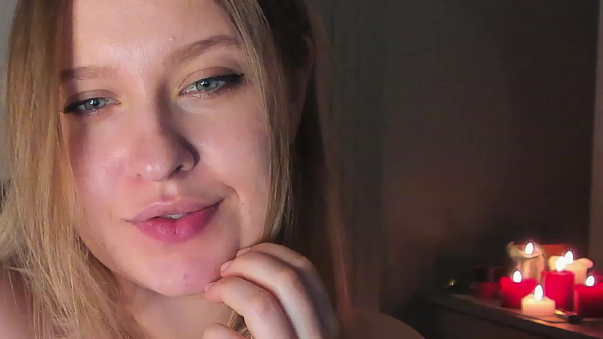Gallery image thumbnail from SensualAdict's myfreecams stream on, 12/21/2022, 18:54 image 20 of 20