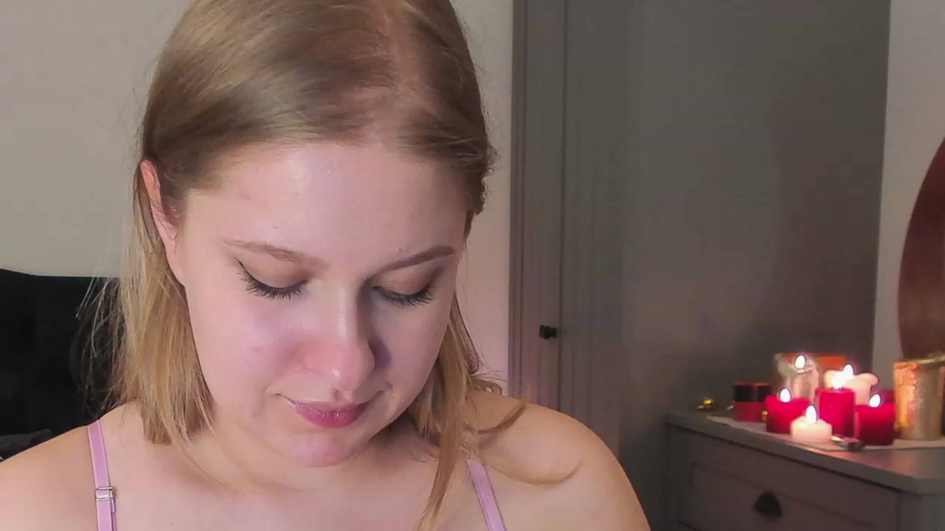 Gallery image thumbnail from SensualAdict's myfreecams stream on, 12/21/2022, 19:35 image 1 of 20