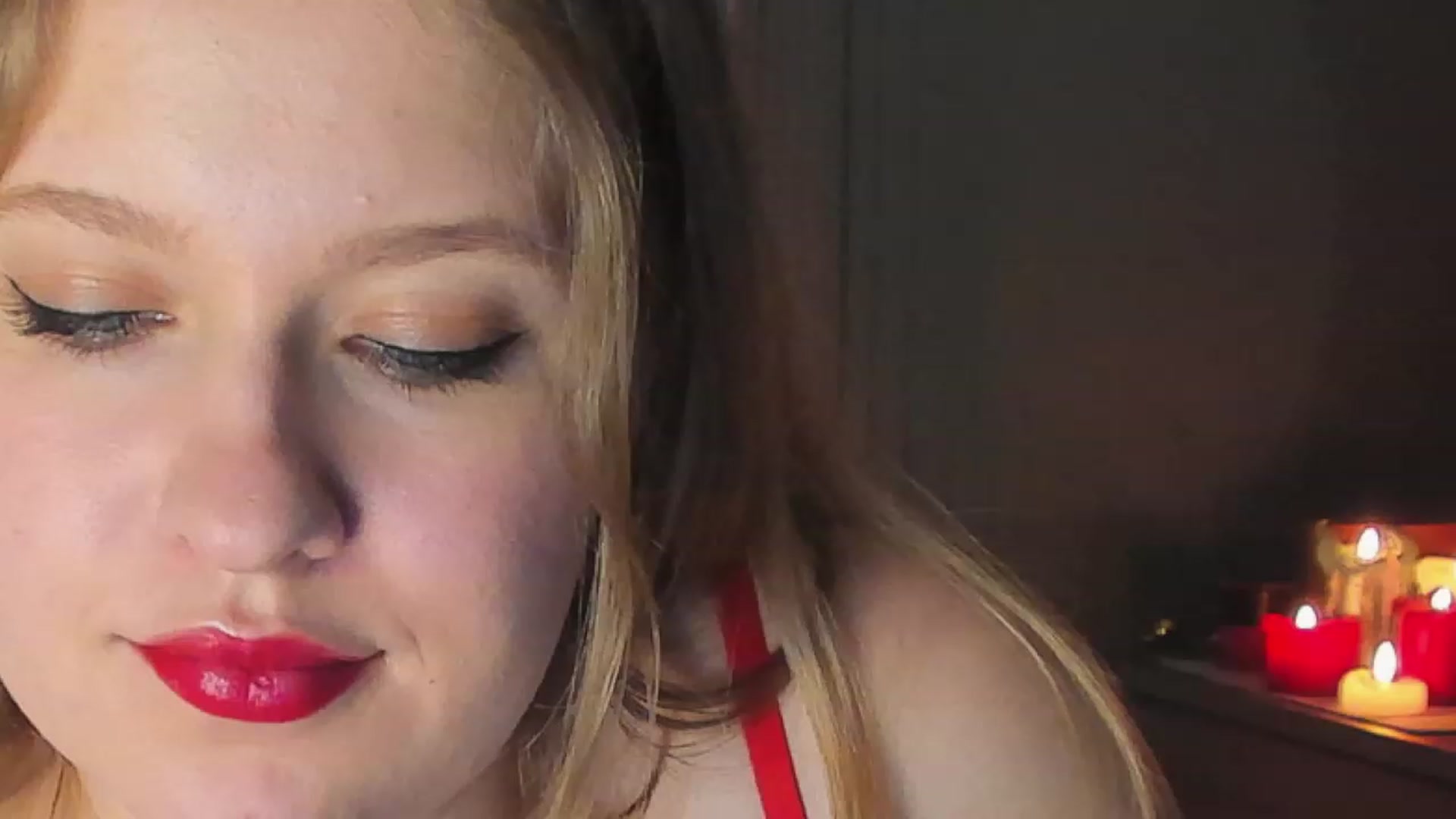 Gallery image thumbnail from SensualAdict's myfreecams stream on, 12/22/2022, 14:36 image 7 of 20
