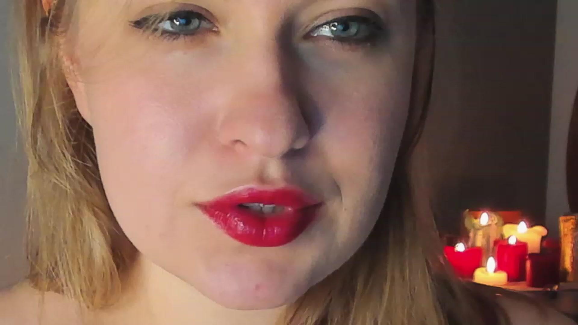 Gallery image thumbnail from SensualAdict's myfreecams stream on, 12/22/2022, 14:36 image 3 of 20