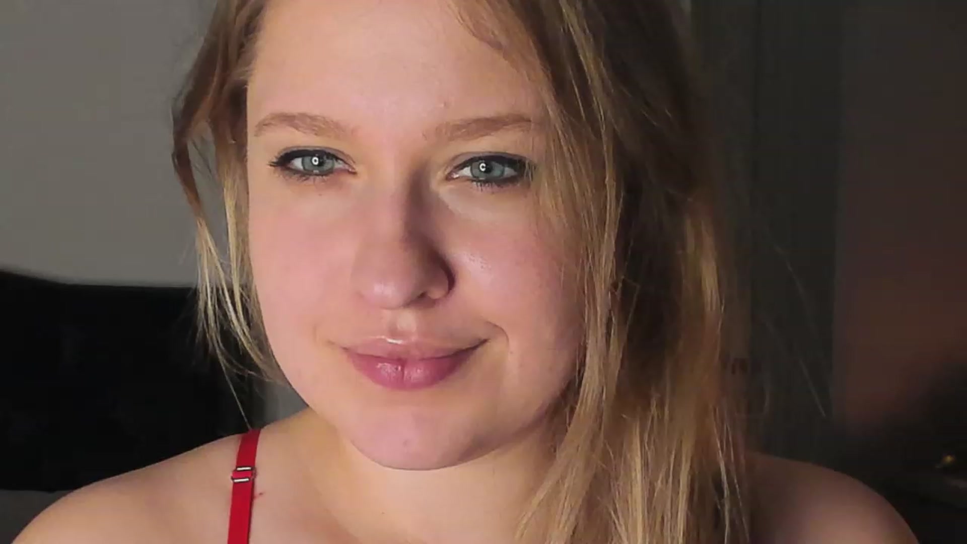 Gallery image thumbnail from SensualAdict's myfreecams stream on, 12/22/2022, 19:32 image 14 of 20