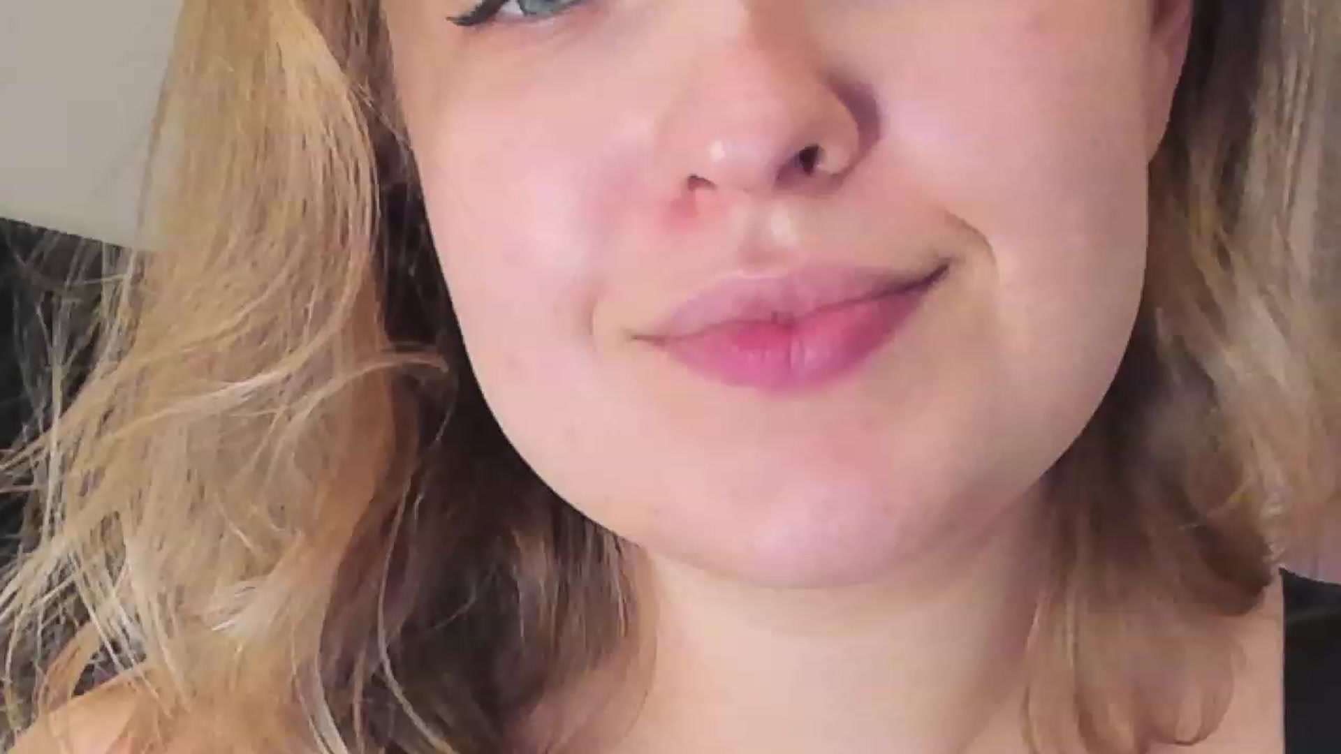 Gallery image thumbnail from SensualAdict's myfreecams stream on, 12/28/2022, 18:30 image 2 of 20