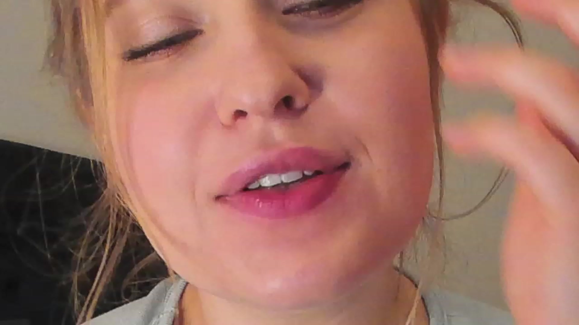 Gallery image thumbnail from SensualAdict's myfreecams stream on, 12/29/2022, 16:08 image 7 of 20