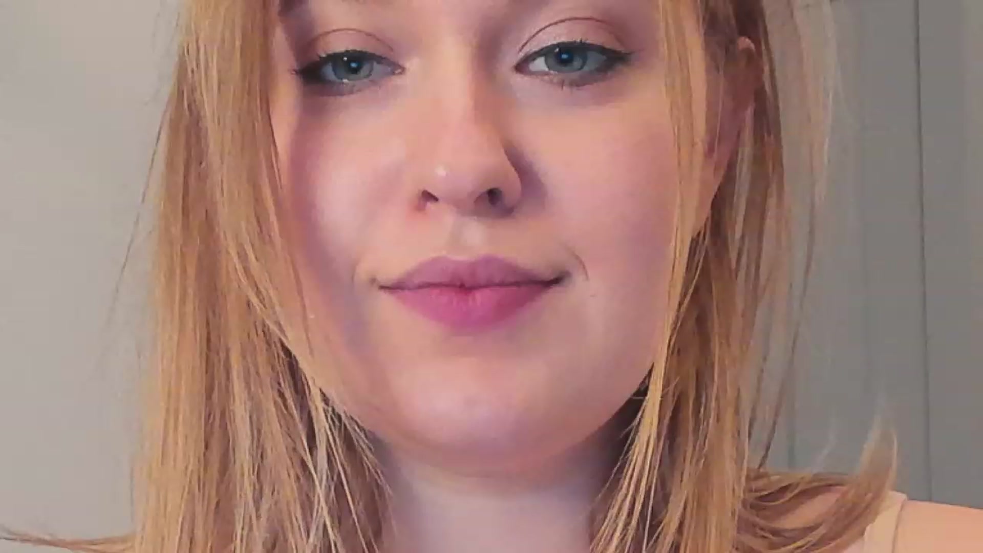 Gallery image thumbnail from SensualAdict's myfreecams stream on, 12/31/2022, 15:10 image 18 of 20