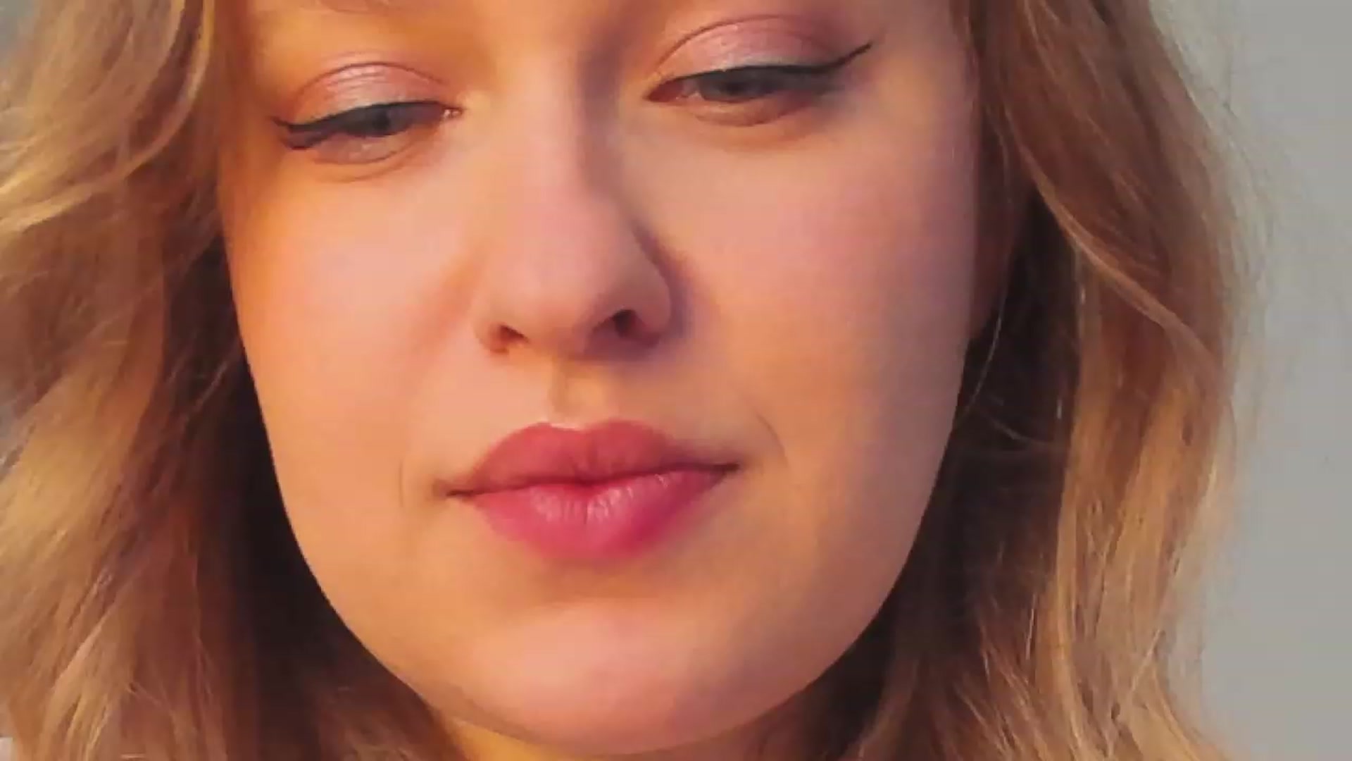 Gallery image thumbnail from SensualAdict's myfreecams stream on, 01/01/2023, 10:14 image 19 of 20