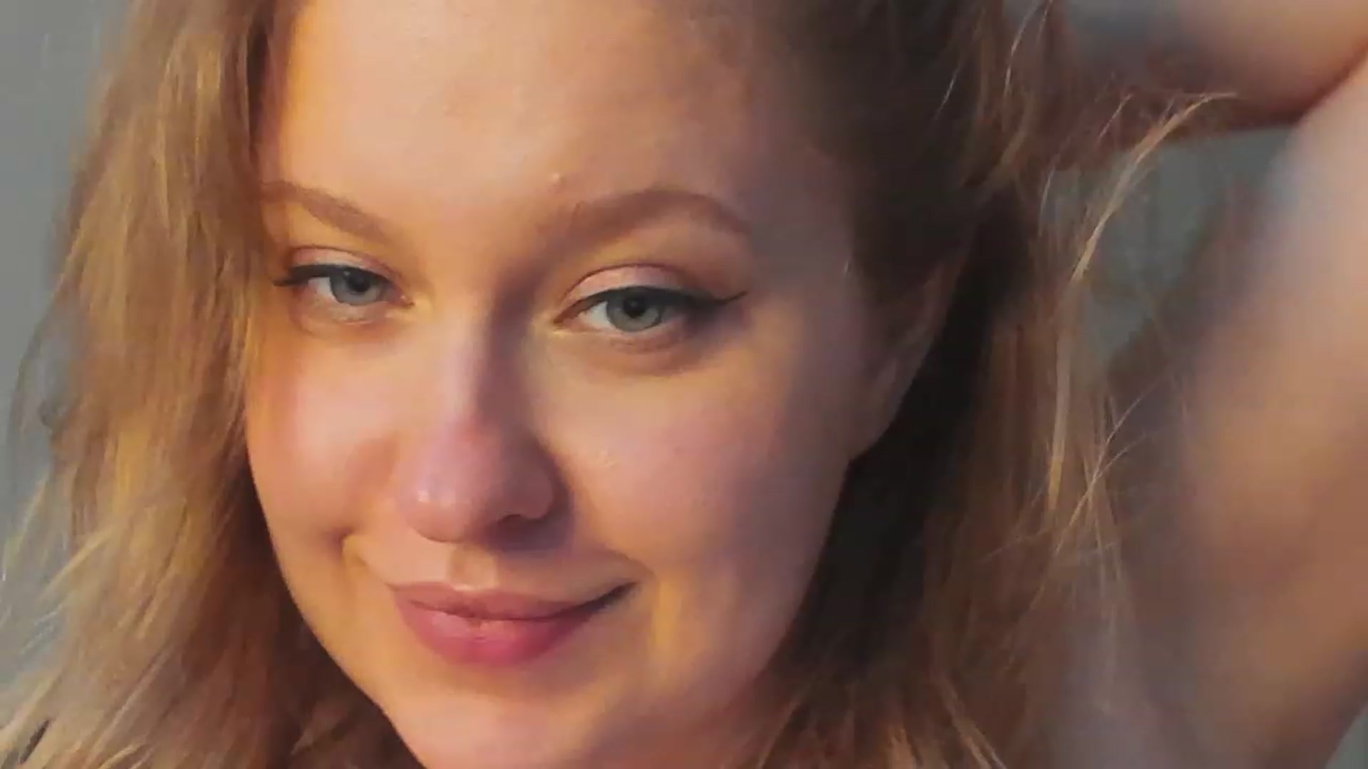 Gallery image thumbnail from SensualAdict's myfreecams stream on, 01/01/2023, 13:23 image 5 of 20