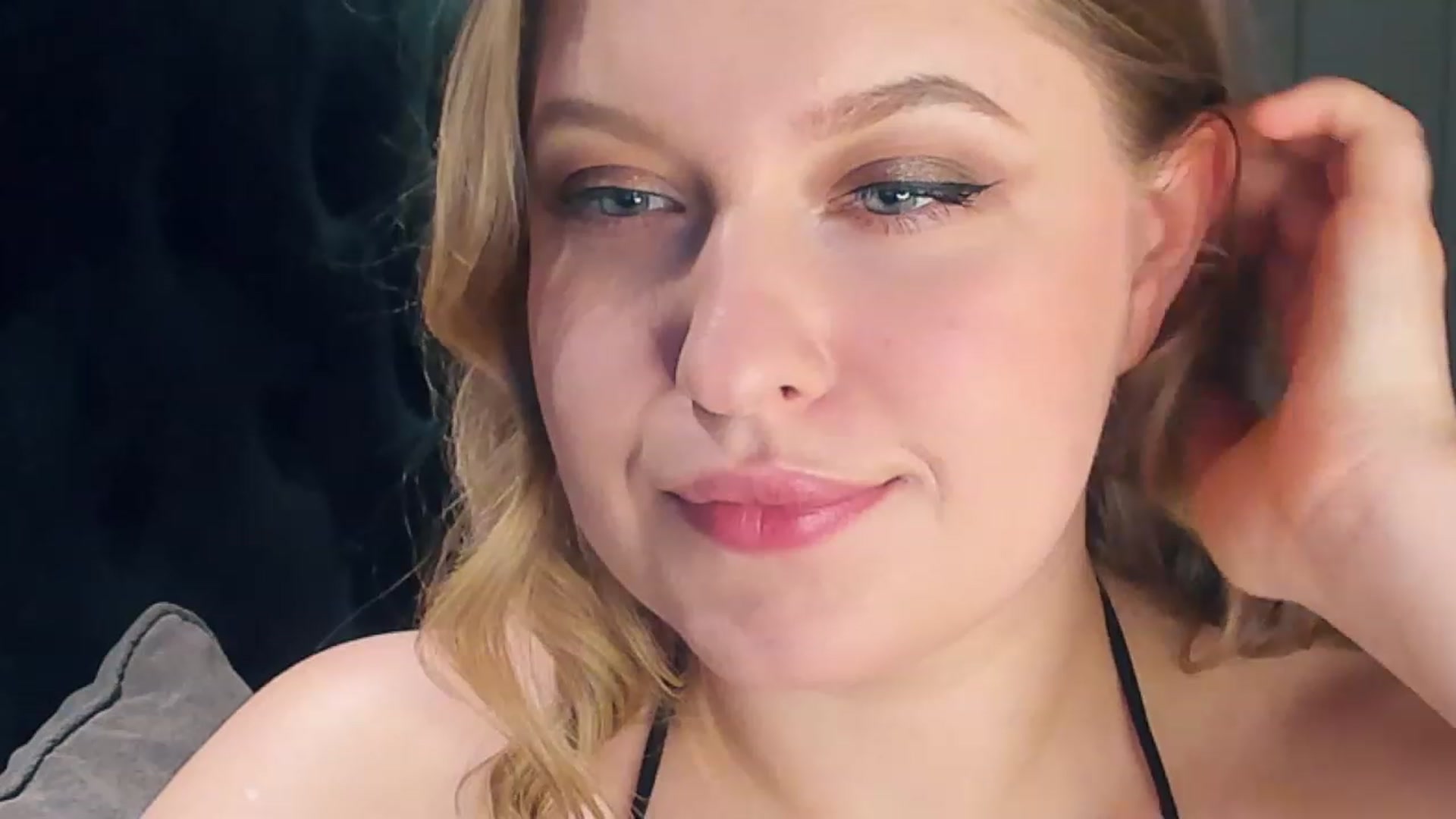 Gallery image thumbnail from SensualAdict's myfreecams stream on, 01/10/2023, 15:49 image 11 of 20