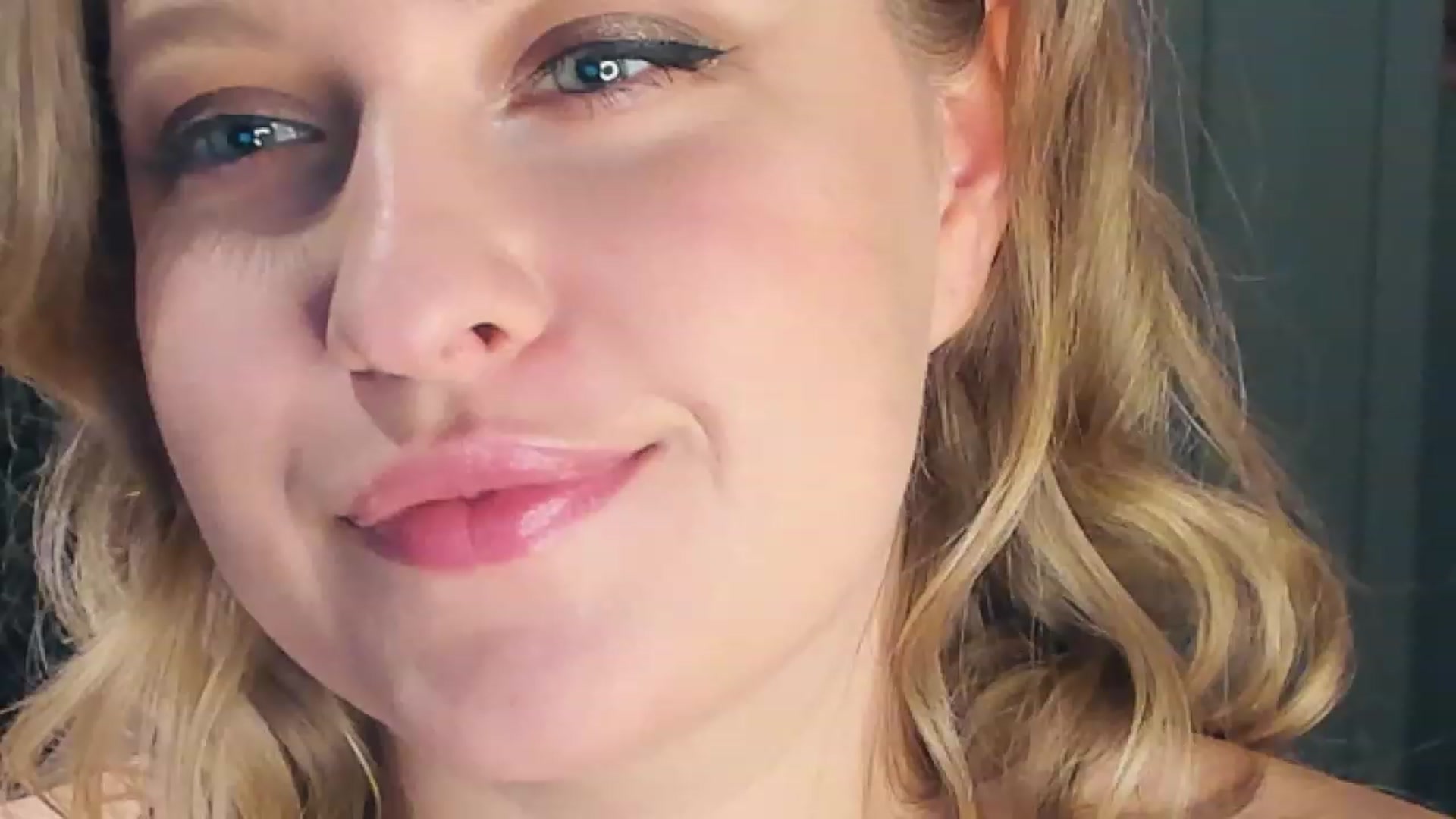 Gallery image thumbnail from SensualAdict's myfreecams stream on, 01/10/2023, 15:49 image 1 of 20