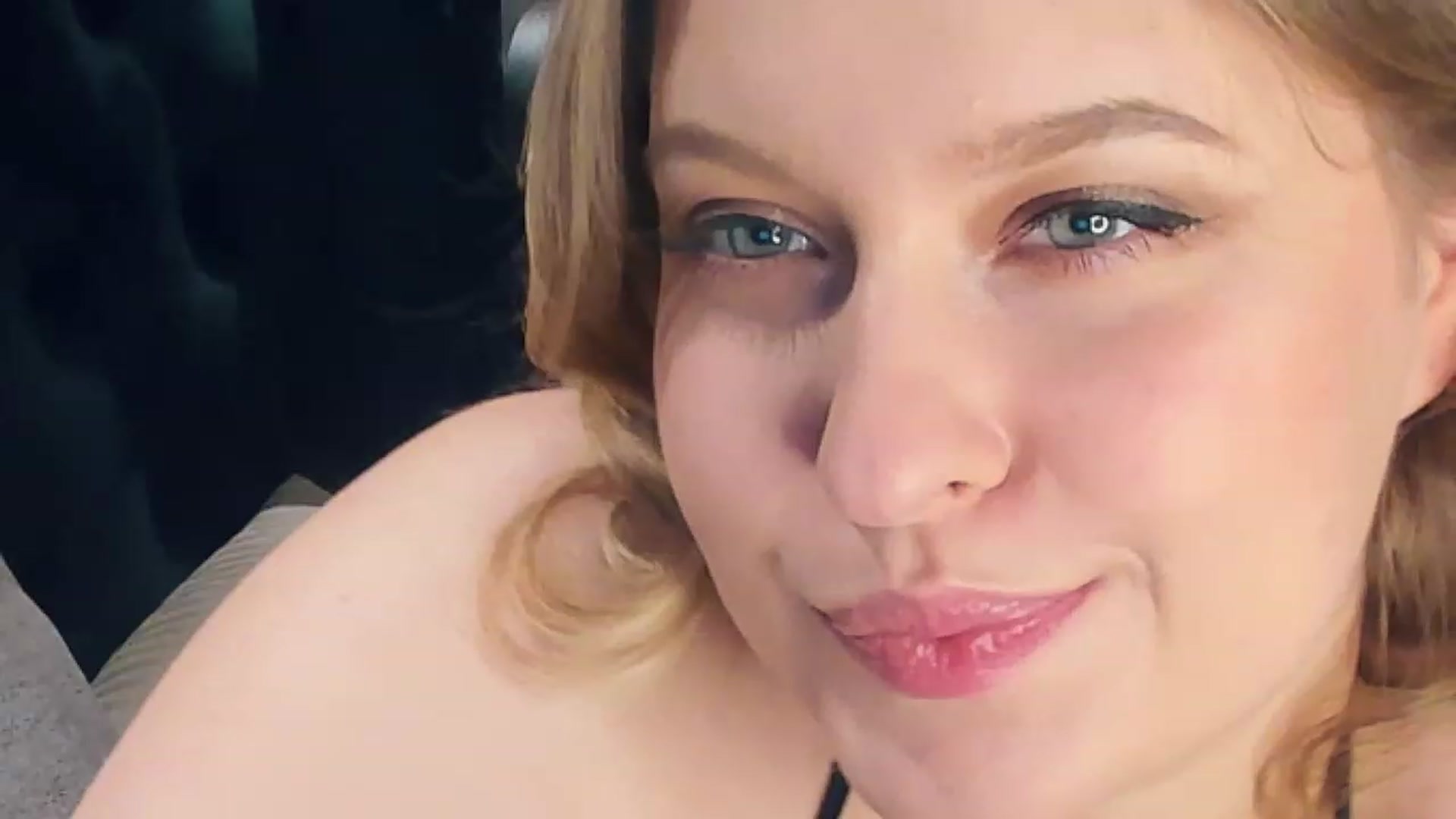 Gallery image thumbnail from SensualAdict's myfreecams stream on, 01/10/2023, 15:49 image 6 of 20