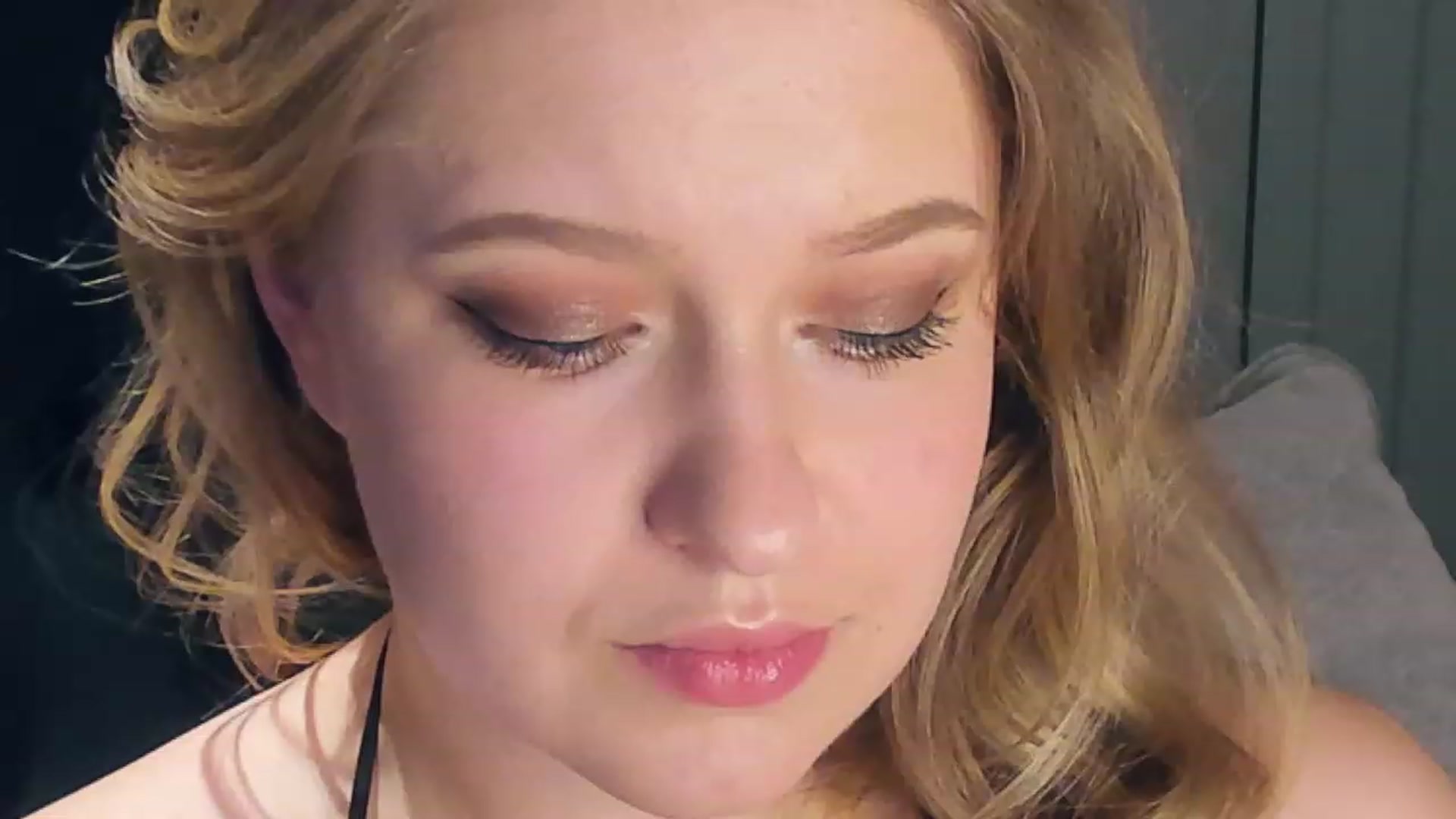 Gallery image thumbnail from SensualAdict's myfreecams stream on, 01/10/2023, 17:06 image 6 of 20