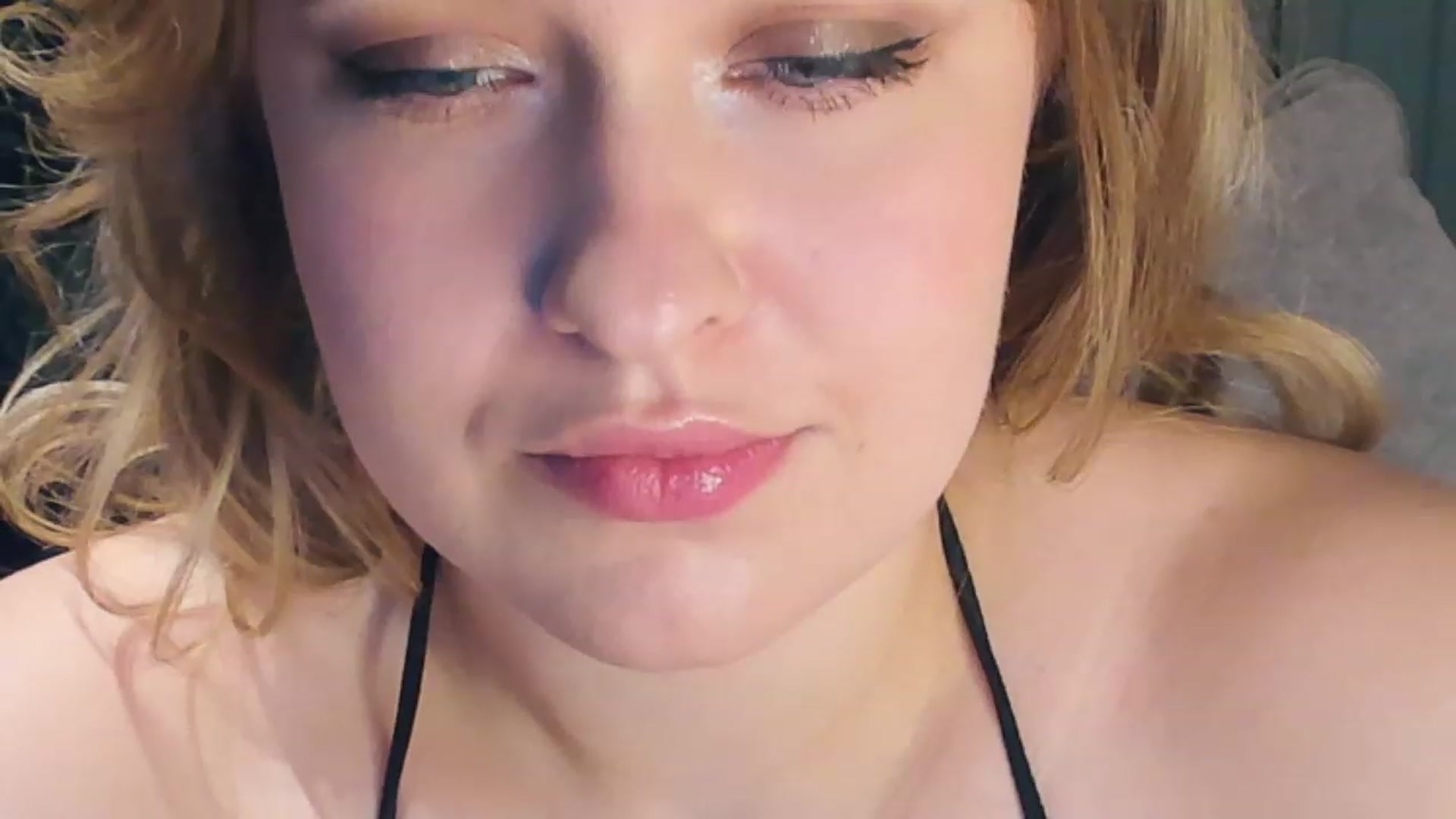 Gallery image thumbnail from SensualAdict's myfreecams stream on, 01/10/2023, 17:06 image 3 of 20